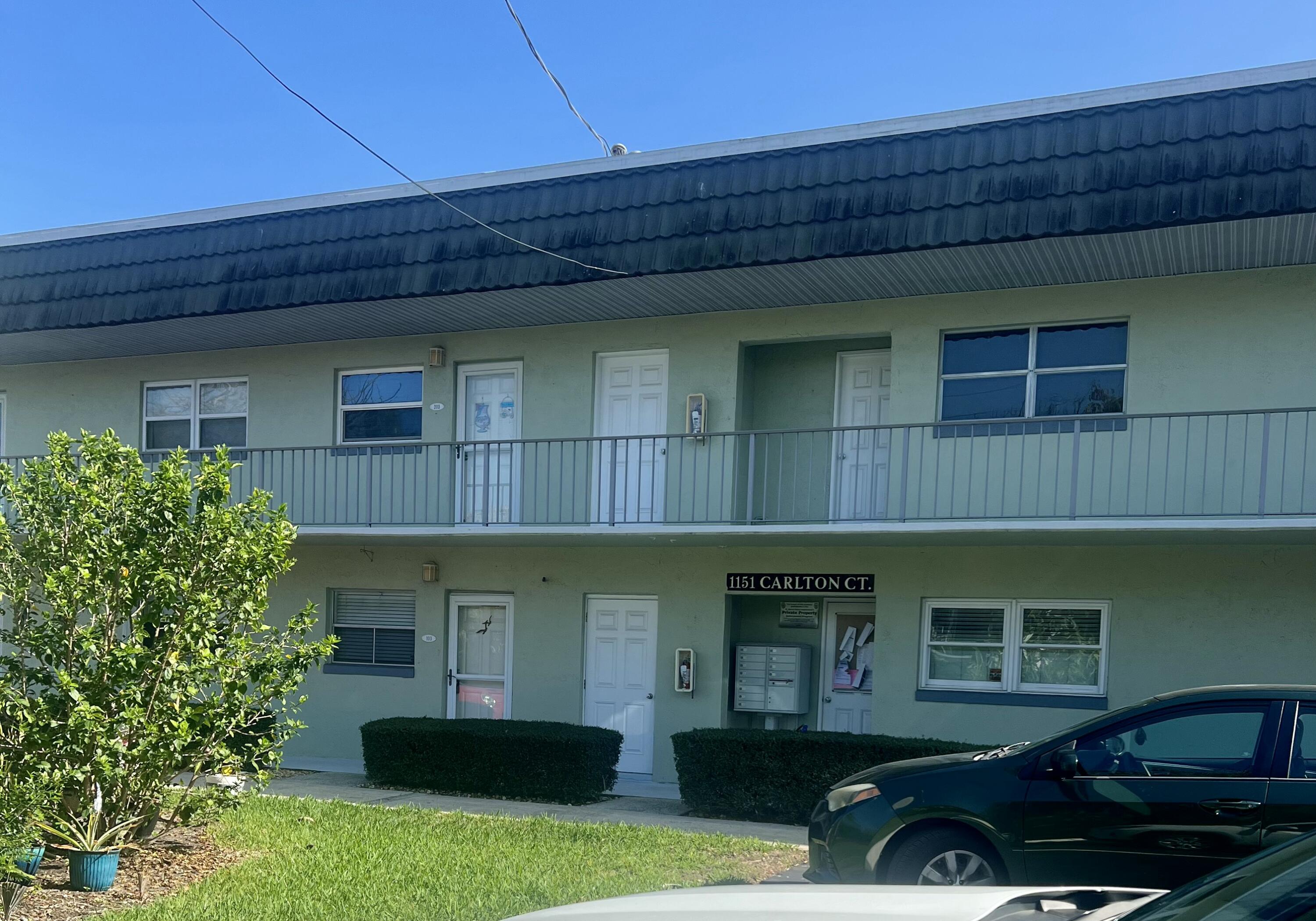 Foto de propiedad en 1151 Carlton Court 103, Fort Pierce, FL 34949 Fort Pierce con MLS# 