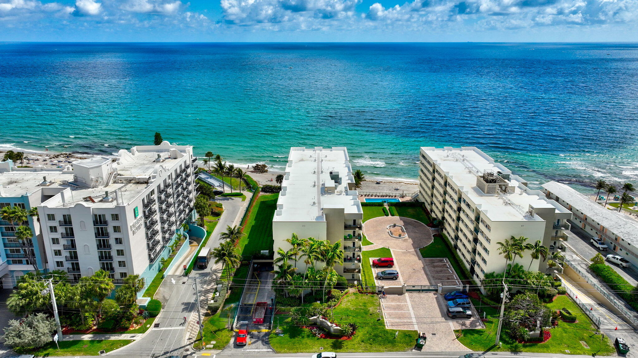Foto de propiedad en 1239 Hillsboro Mile 403, Hillsboro Beach, FL 33062 Hillsboro Beach con MLS# 