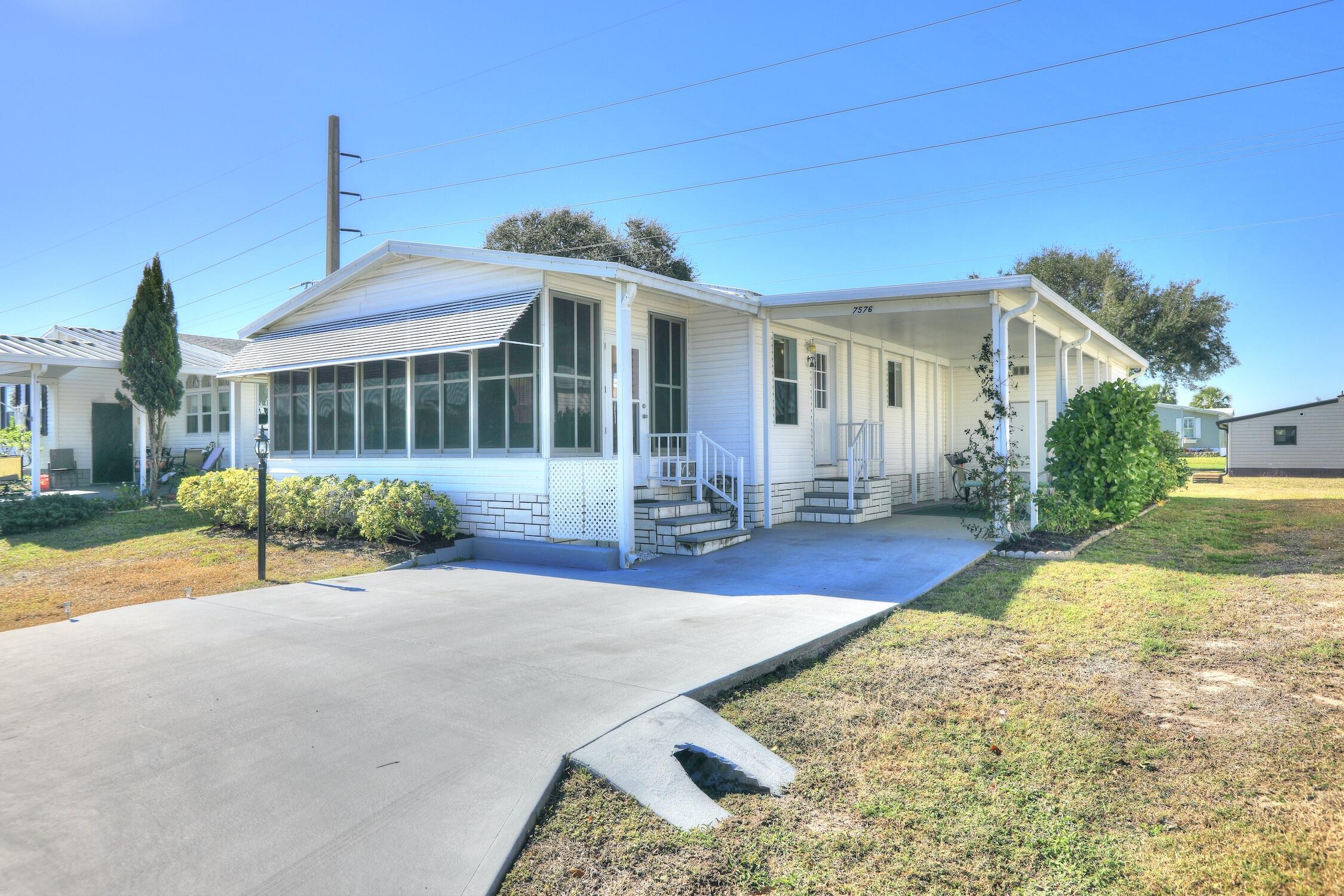 En Venta 7576 Chasta Road, Micco, FL 32976, Micco, FL 32976