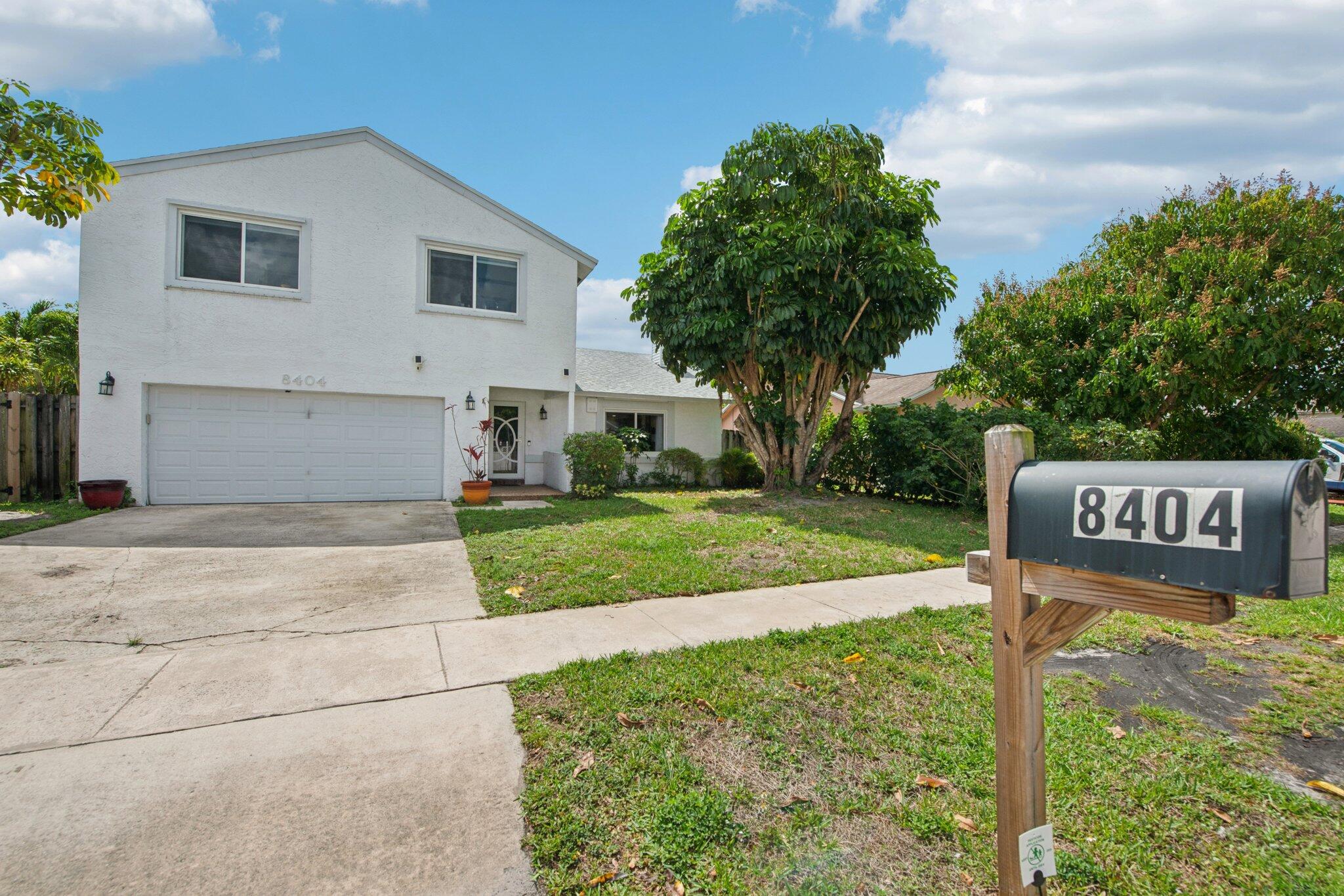Foto de propiedad en 8404 SW 20th Street, North Lauderdale, FL 33068 North Lauderdale con MLS# 