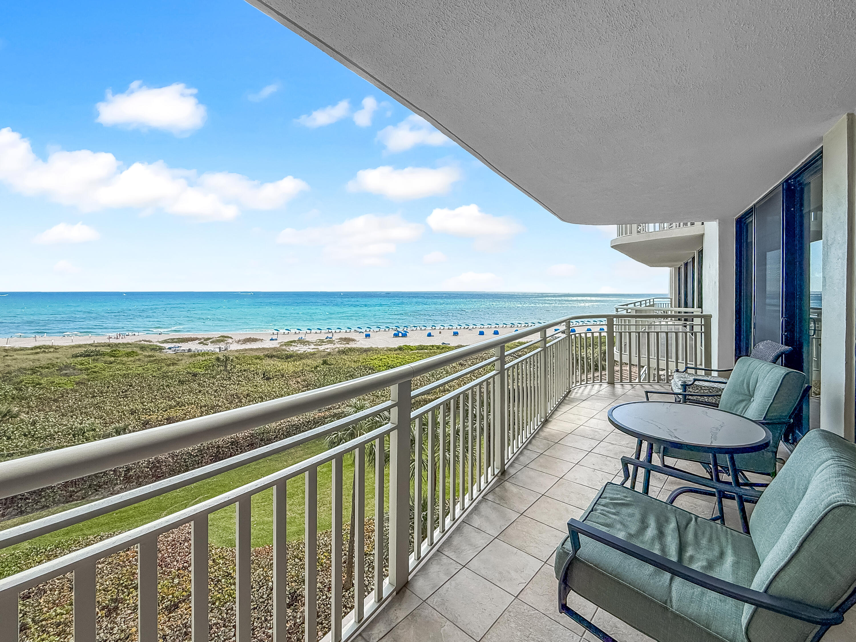Foto de propiedad en 3000 N Ocean Drive 6 E, Singer Island, FL 33404 Singer Island con MLS# 