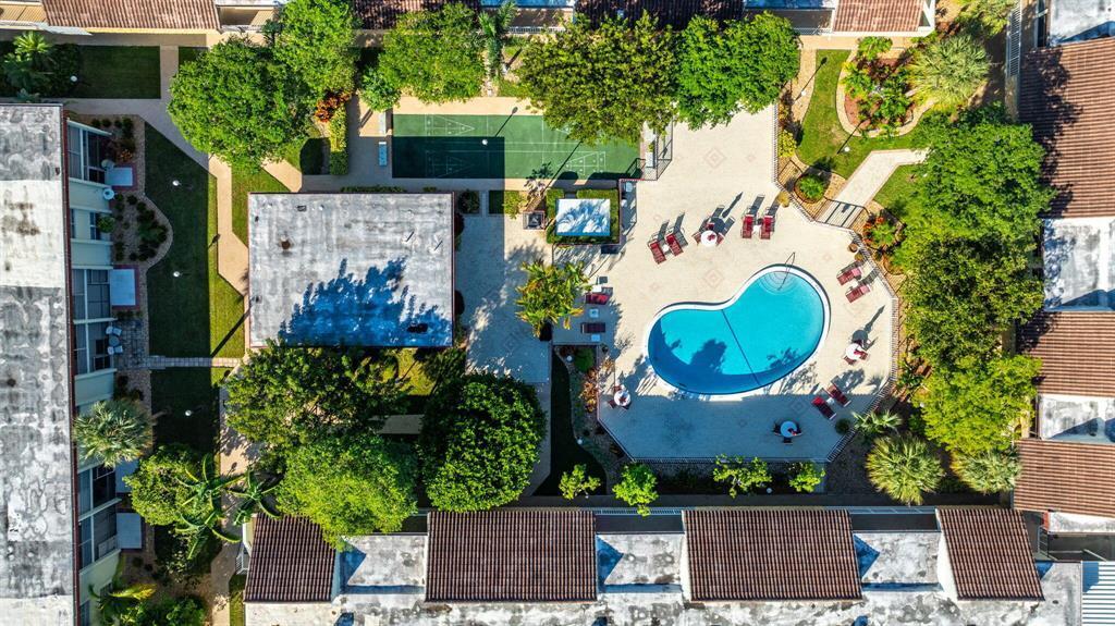 Vendido 860 SE 6th Avenue 303, Deerfield Beach, FL 33441, Deerfield Beach, FL 33441