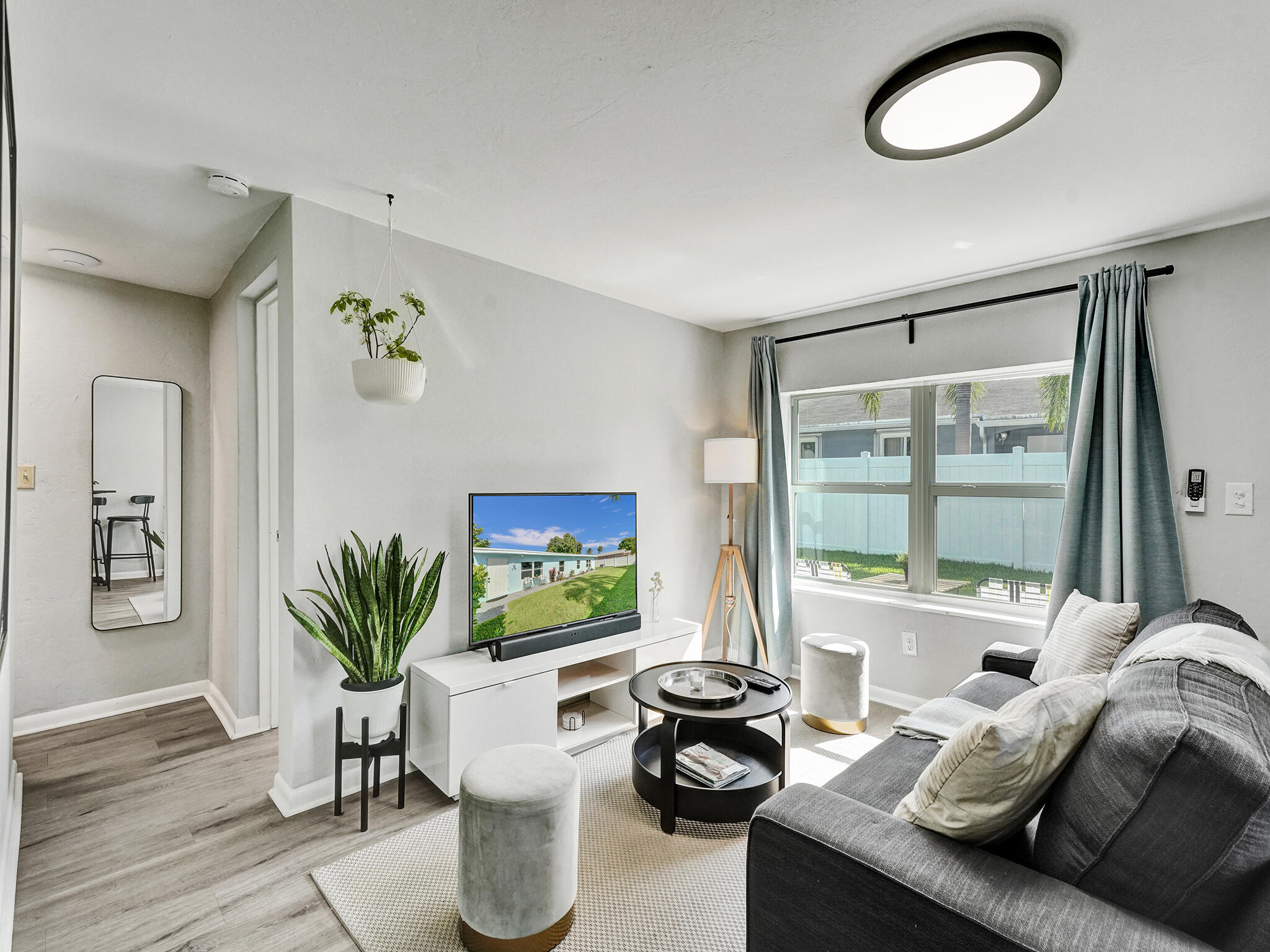 Alquilada 717 SW 2nd Court, Delray Beach, FL 33444, Delray Beach, FL 33444