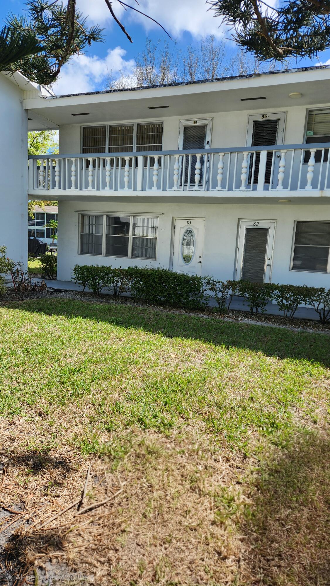 Foto de propiedad en 96 Andover D, West Palm Beach, FL 33417 West Palm Beach con MLS# 