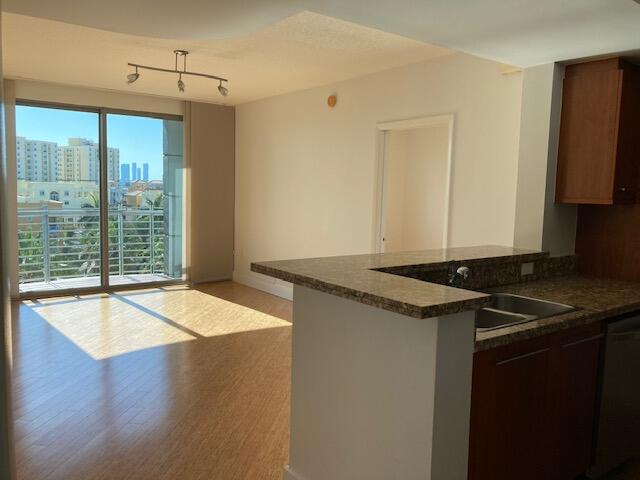 Foto de propiedad en 110 Washington Avenue 1717, Miami Beach, FL 33139 Miami Beach con MLS# 