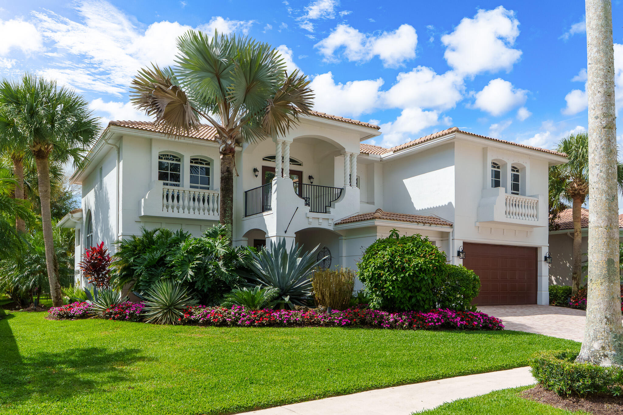 Foto de propiedad en 8850 Valhalla Drive, Delray Beach, FL 33446 Delray Beach con MLS# 