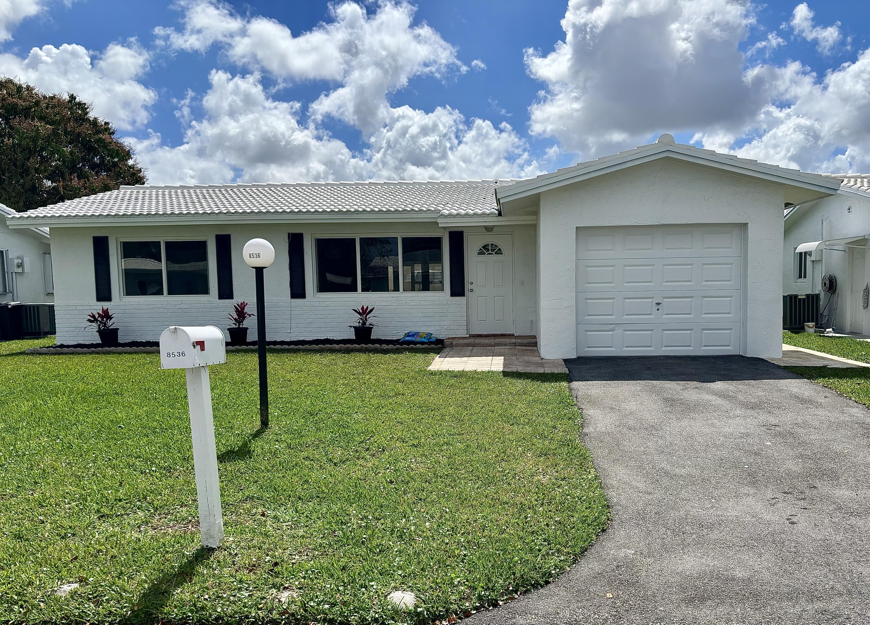 Alquilada 8536 NW 12th Court, Plantation, FL 33322, Plantation, FL 33322