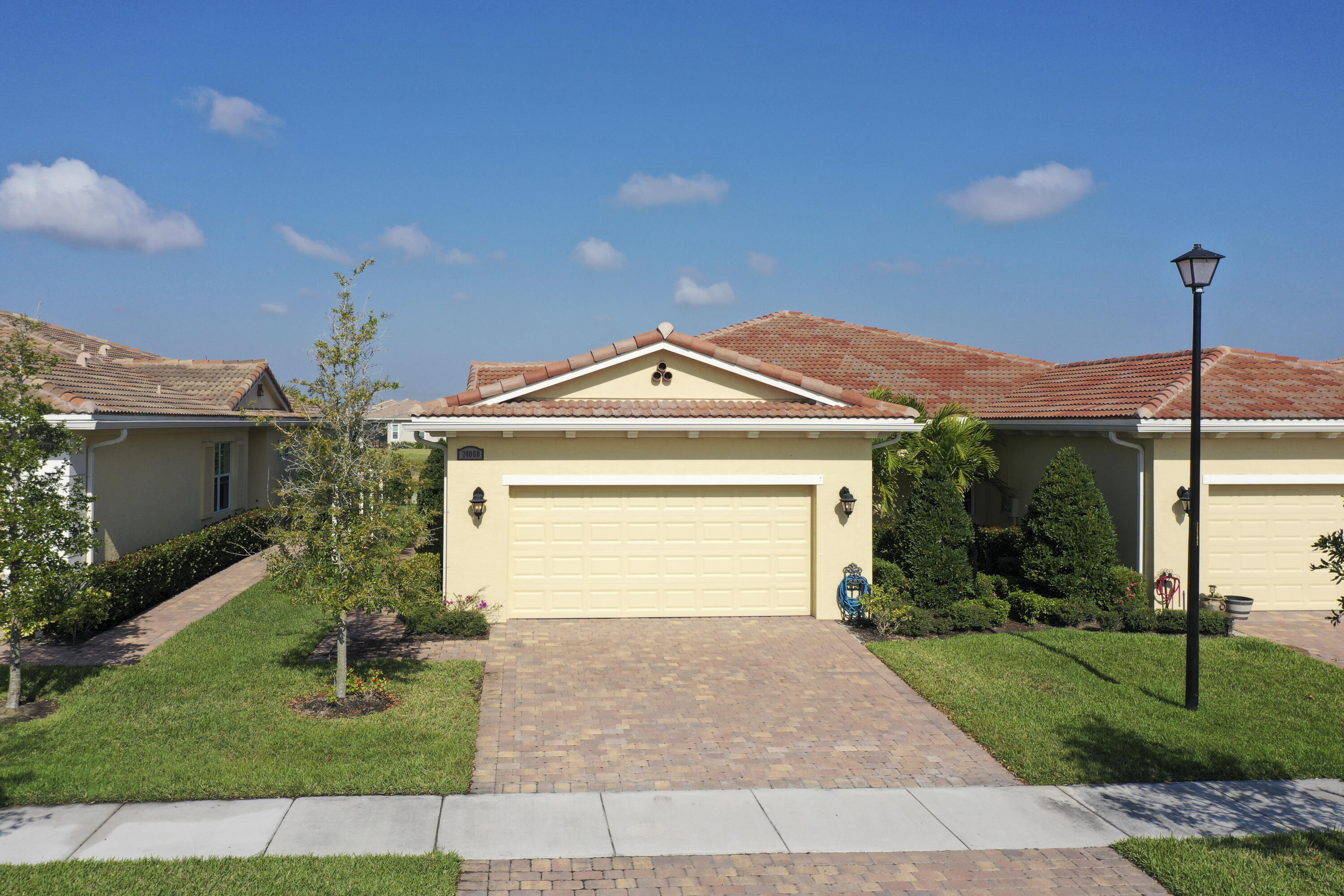 Alquilada 24060 SW Firenze Way, Port St. Lucie, FL 34986, Port St. Lucie, FL 34986