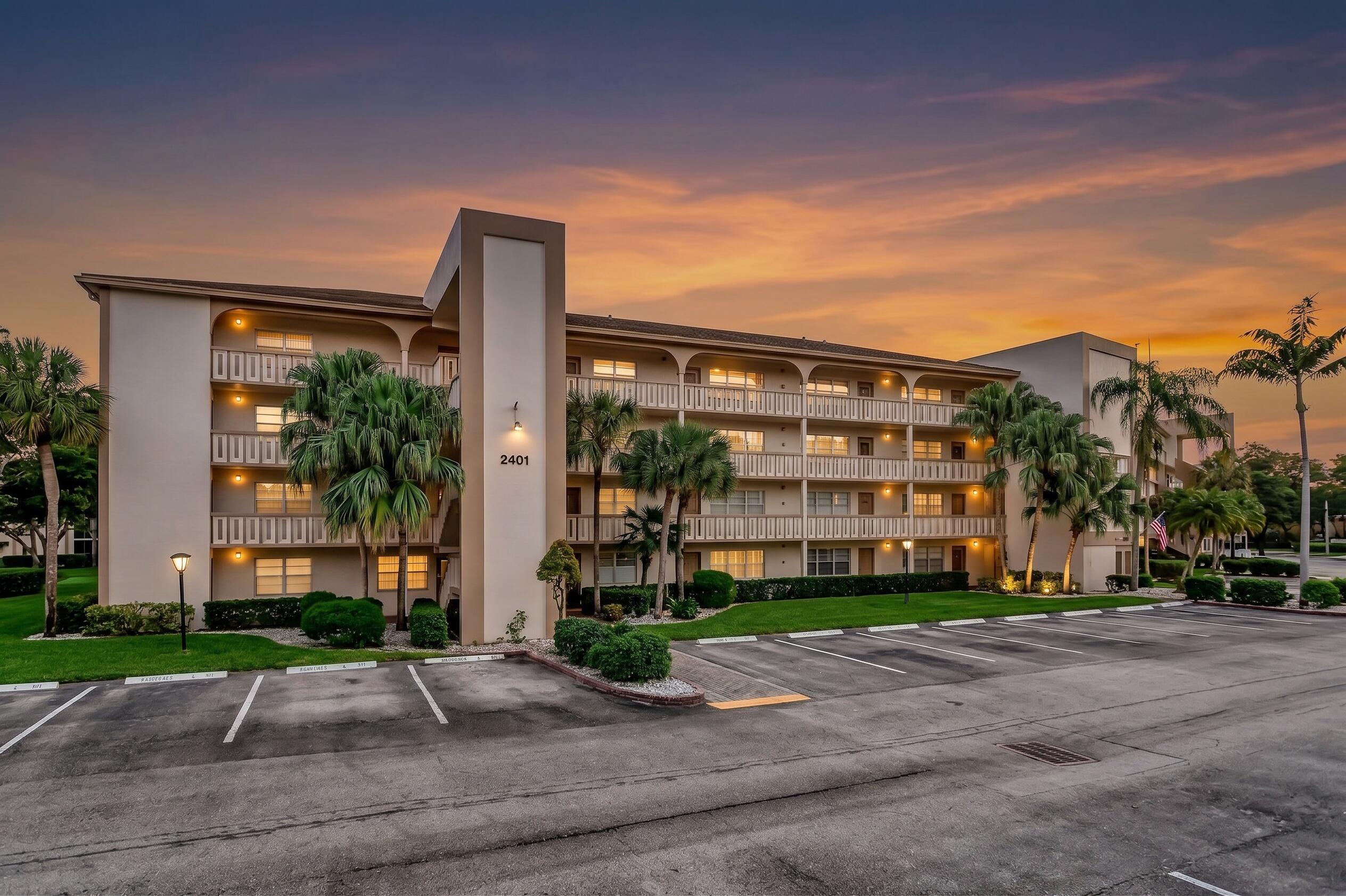 Foto de propiedad en 2401 Antigua Circle F1, Coconut Creek, FL 33066 Coconut Creek con MLS# 