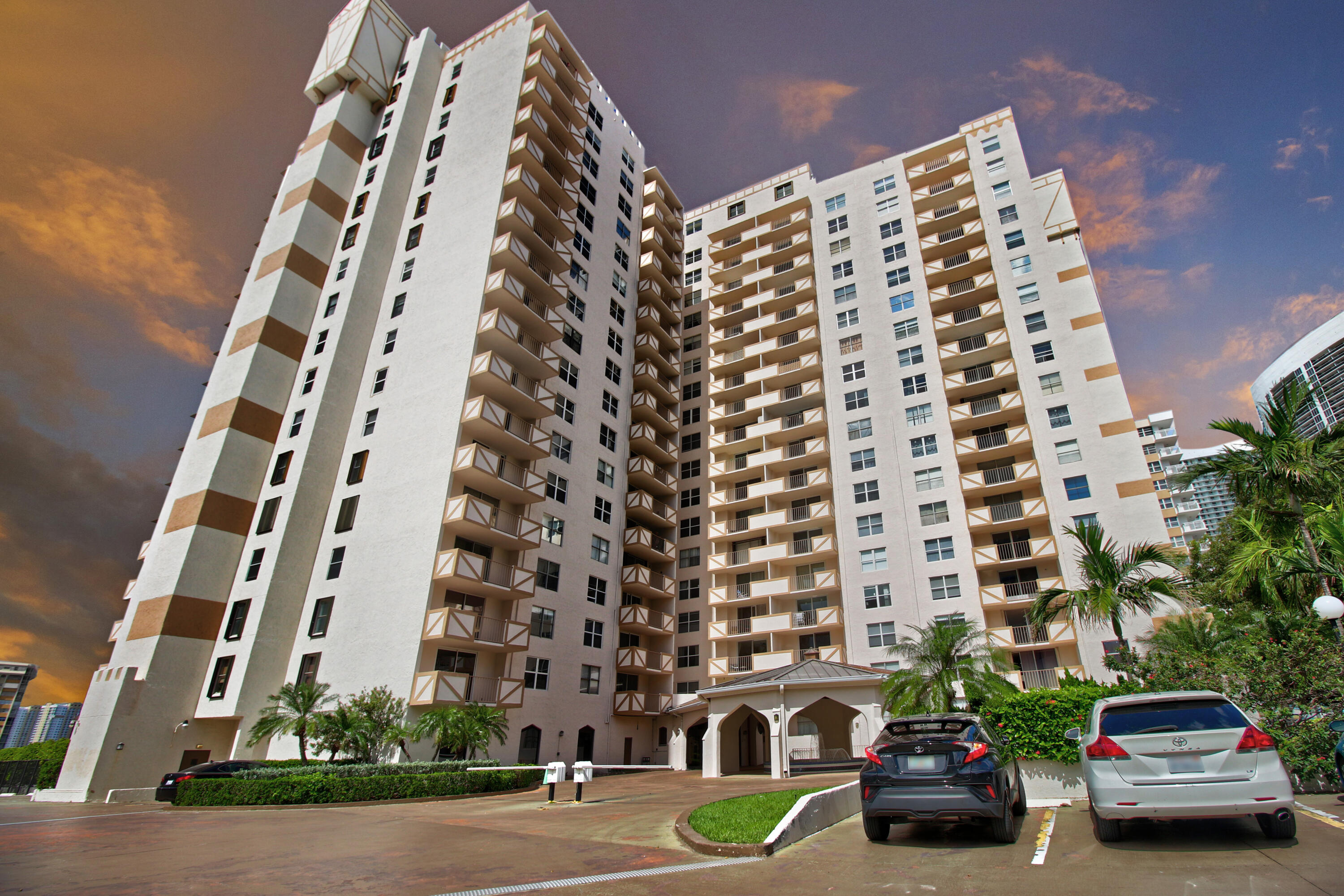 Foto de propiedad en 1865 S Ocean Drive 6c, Hallandale Beach, FL 33009 Hallandale Beach con MLS# 