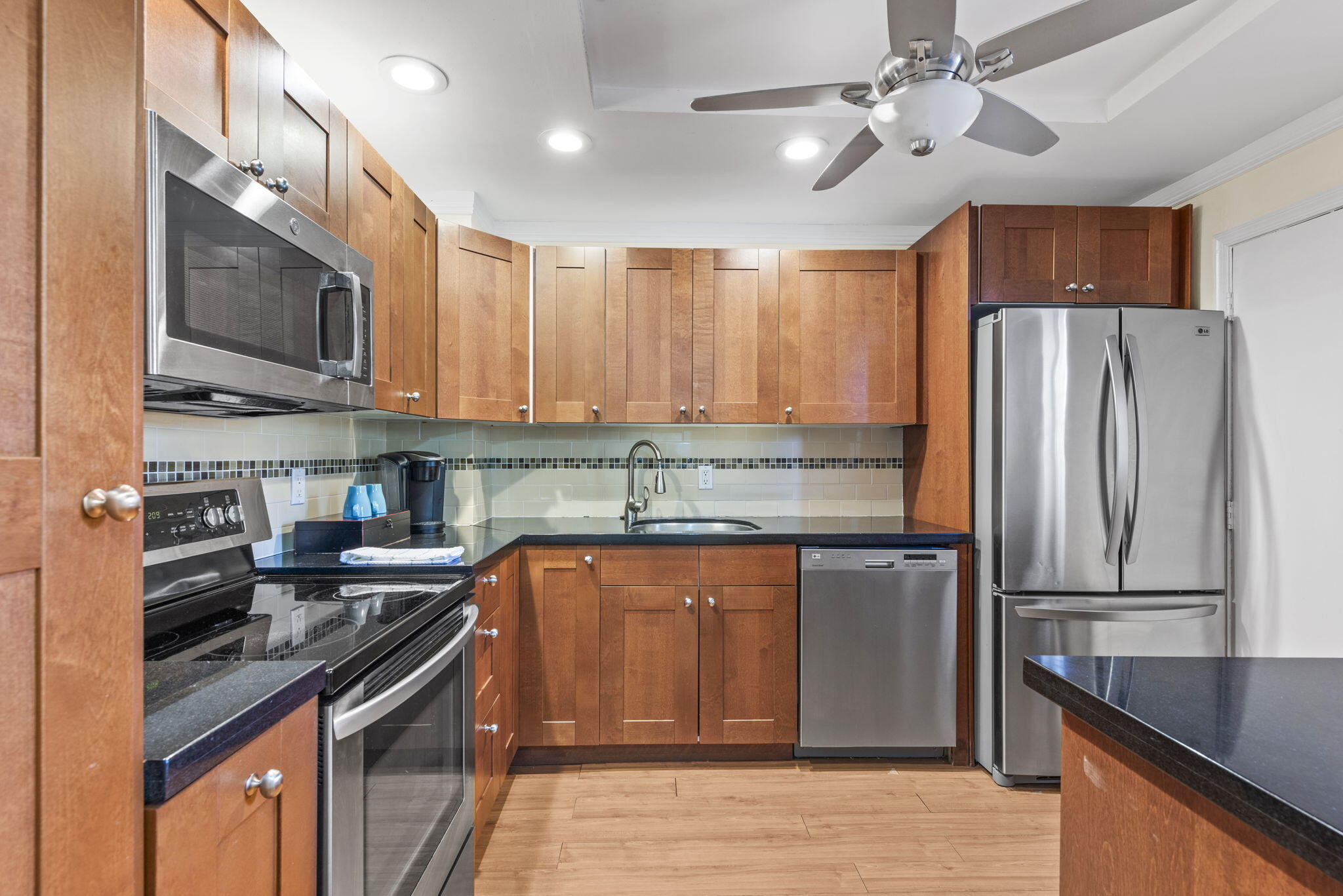 Foto de propiedad en 6300 S Falls Circle Drive 311, Lauderhill, FL 33319 Lauderhill con MLS# 