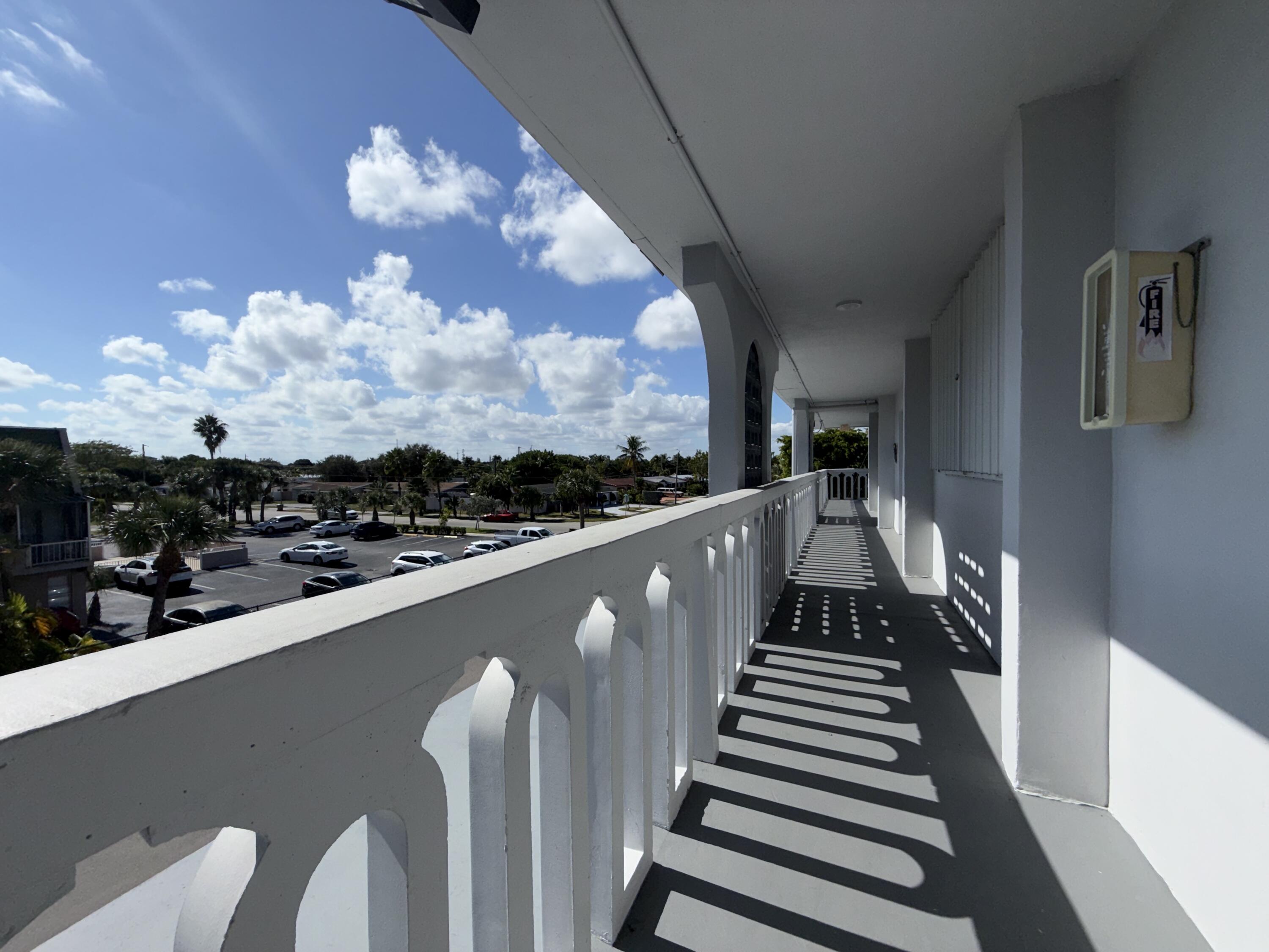 Foto de propiedad en 1040 SE 4th Avenue 331, Deerfield Beach, FL 33441 Deerfield Beach con MLS# 