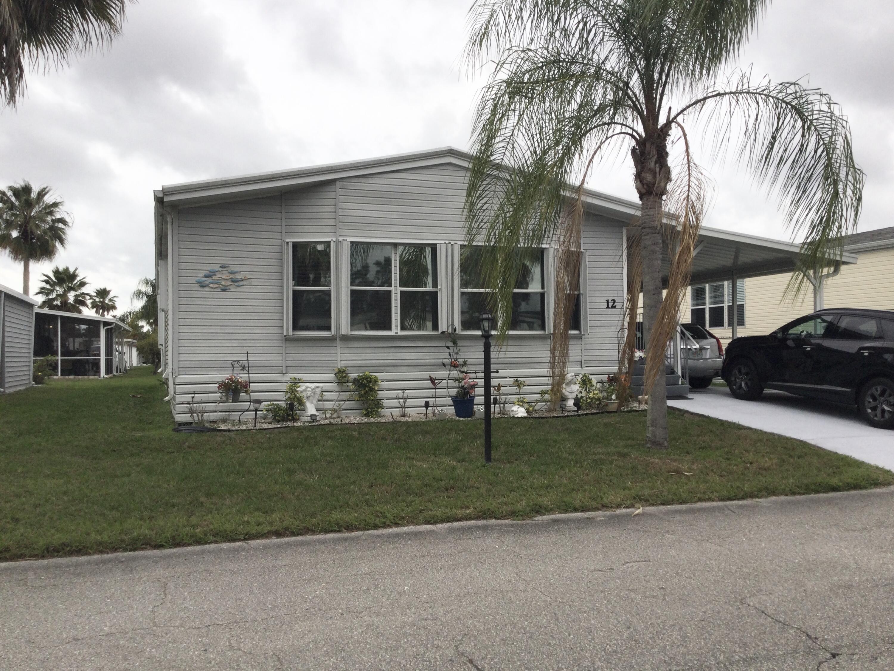 Vendido 12 S Granada Lane, Port St. Lucie, FL 34952, Port St. Lucie, FL 34952