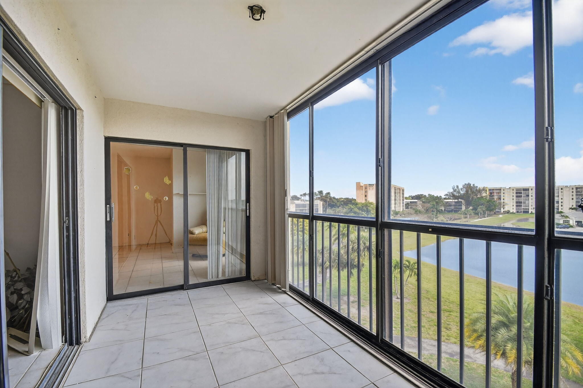 Vendido 7076 Huntington Lane 503, Delray Beach, FL 33446, Delray Beach, FL 33446