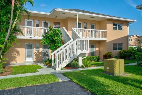 Alquilada 2111 NE 1st Court 203, Boynton Beach, FL 33435, Boynton Beach, FL 33435
