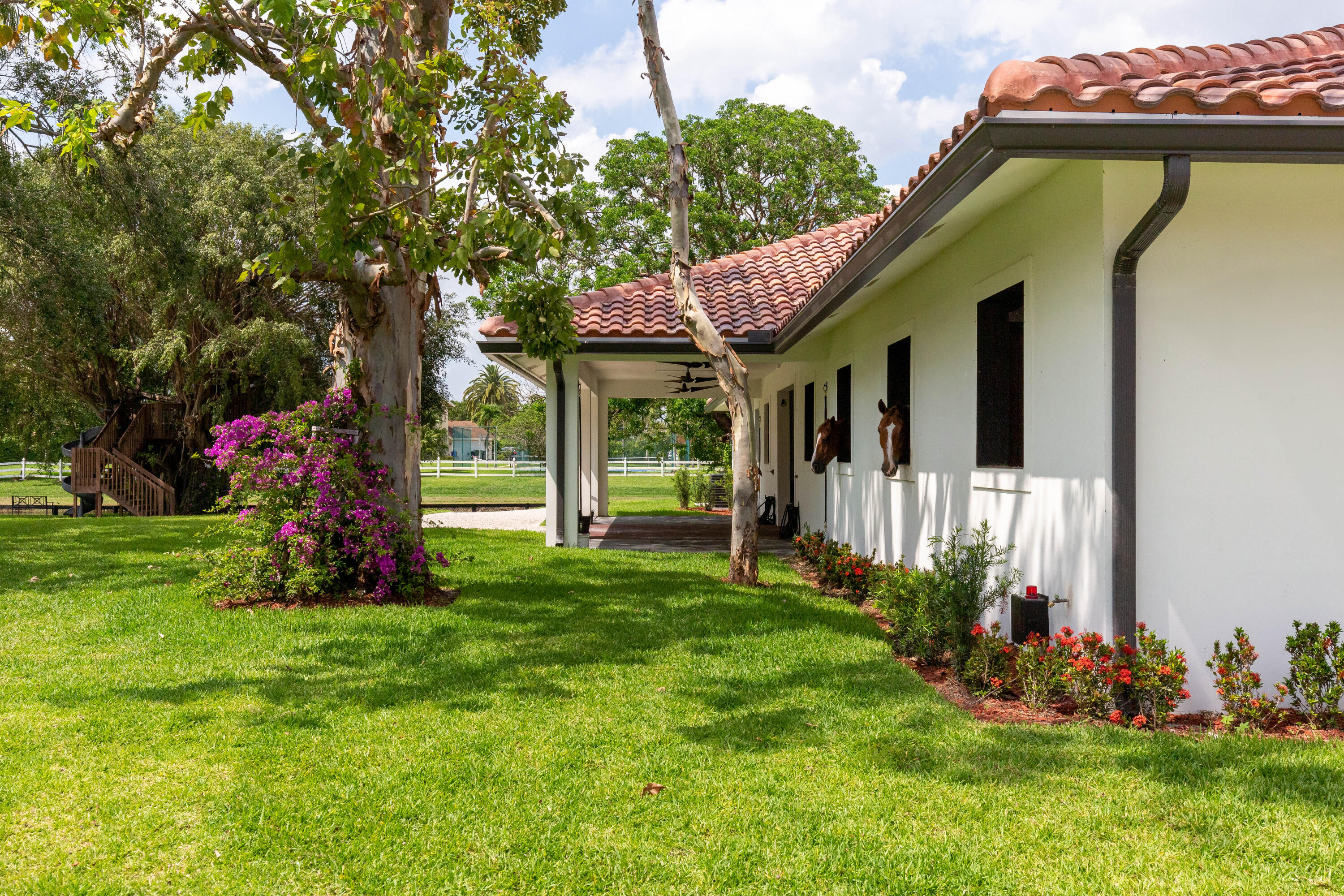 Foto de propiedad en 14794 Rolling Rock Place, Wellington, FL 33414 Wellington con MLS# 