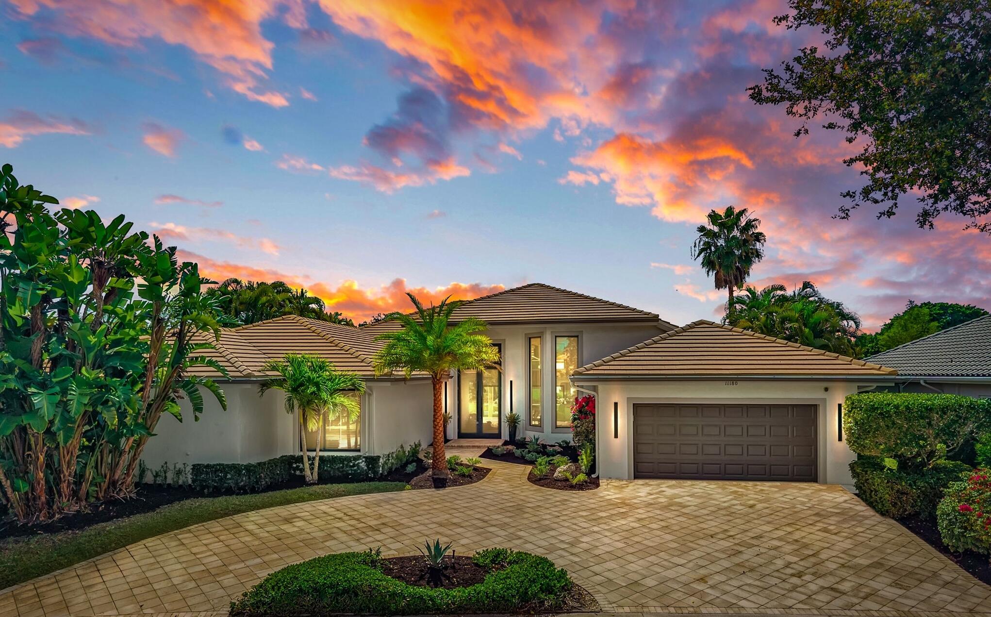Foto de propiedad en 11180 Isle Brook Court, Wellington, FL 33414 Wellington con MLS# 