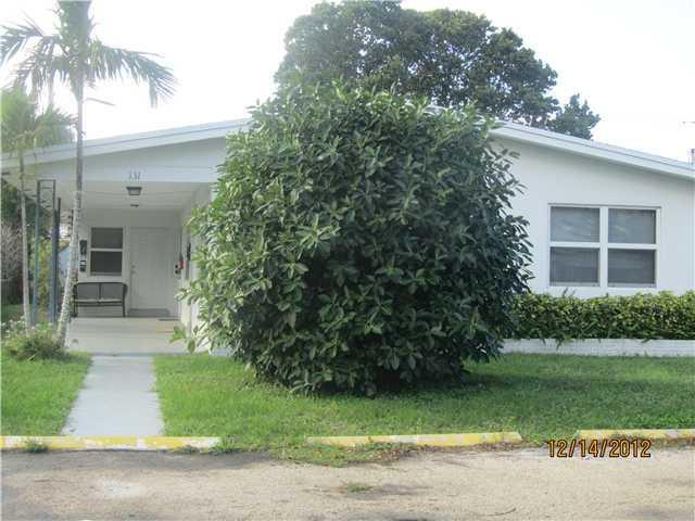 Foto de propiedad en 131 NE 19th Avenue 1-3, Pompano Beach, FL 33060 Pompano Beach con MLS# 
