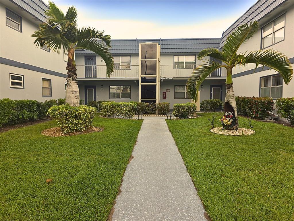 Foto de propiedad en 491 Brittany K, Delray Beach, FL 33446 Delray Beach con MLS# 
