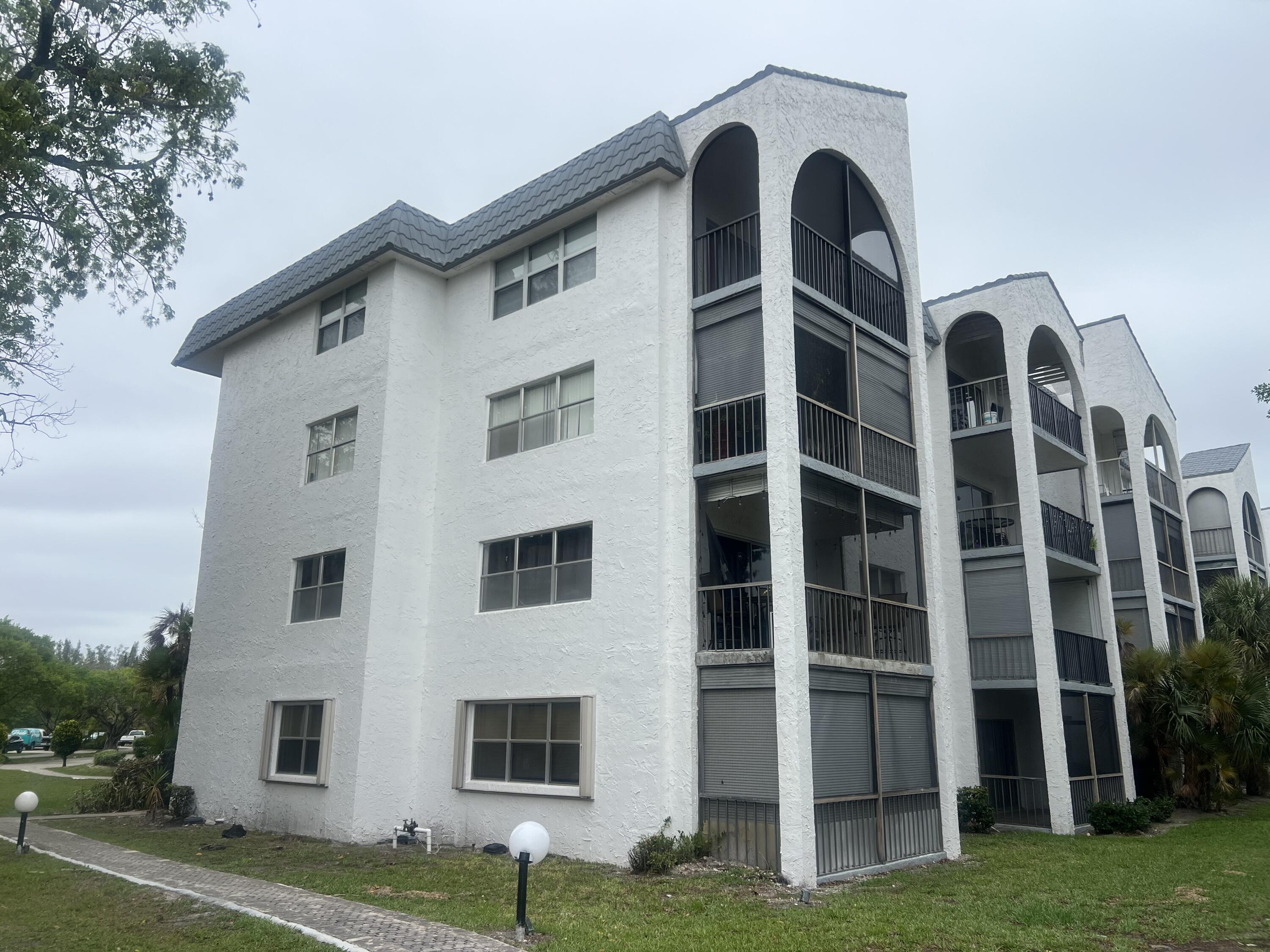 Vendido 3300 Spanish Moss Terrace 111, Lauderhill, FL 33319, Lauderhill, FL 33319