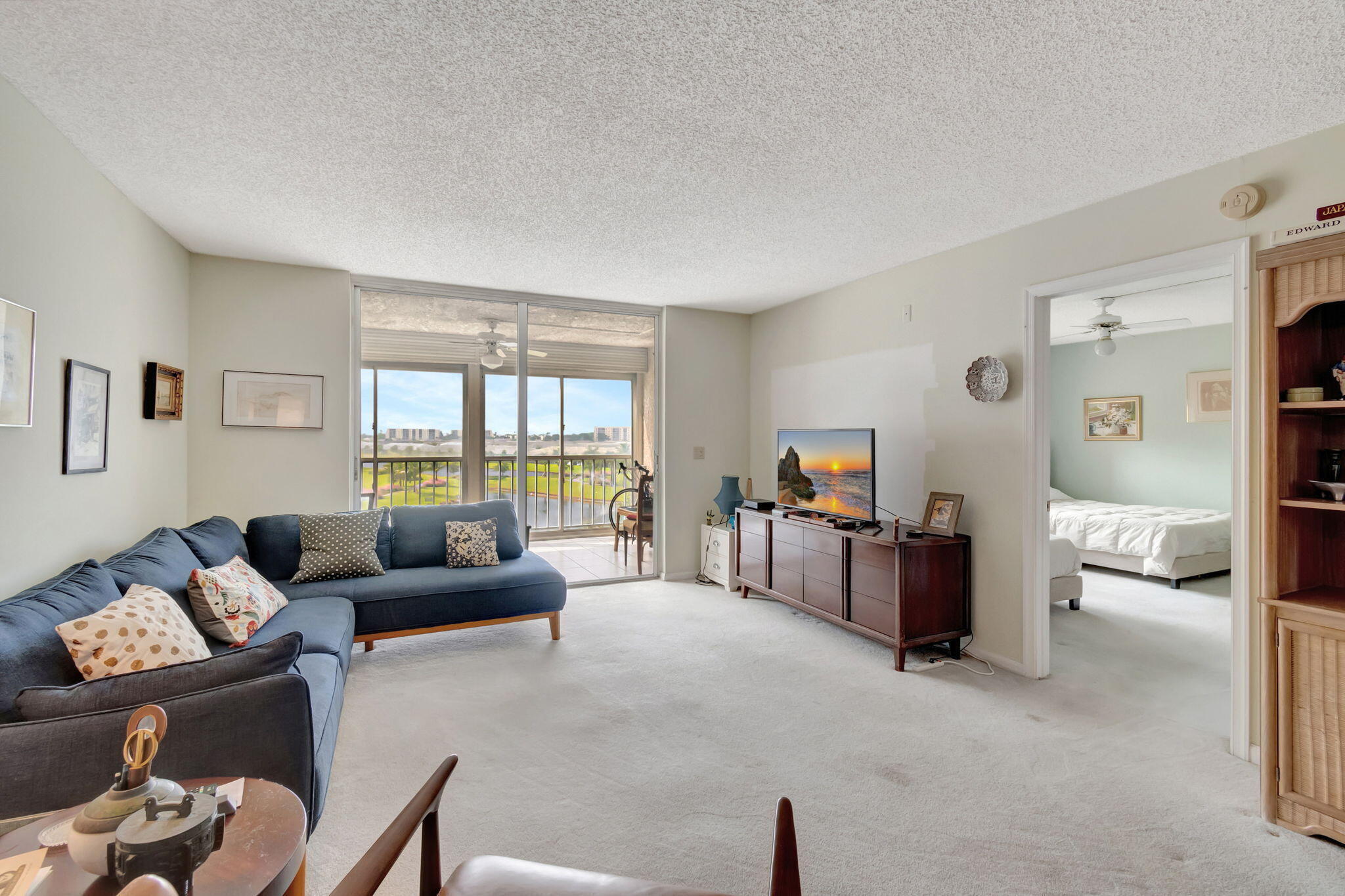 Foto de propiedad en 14575 Bonaire Boulevard 402, Delray Beach, FL 33446 Delray Beach con MLS# 