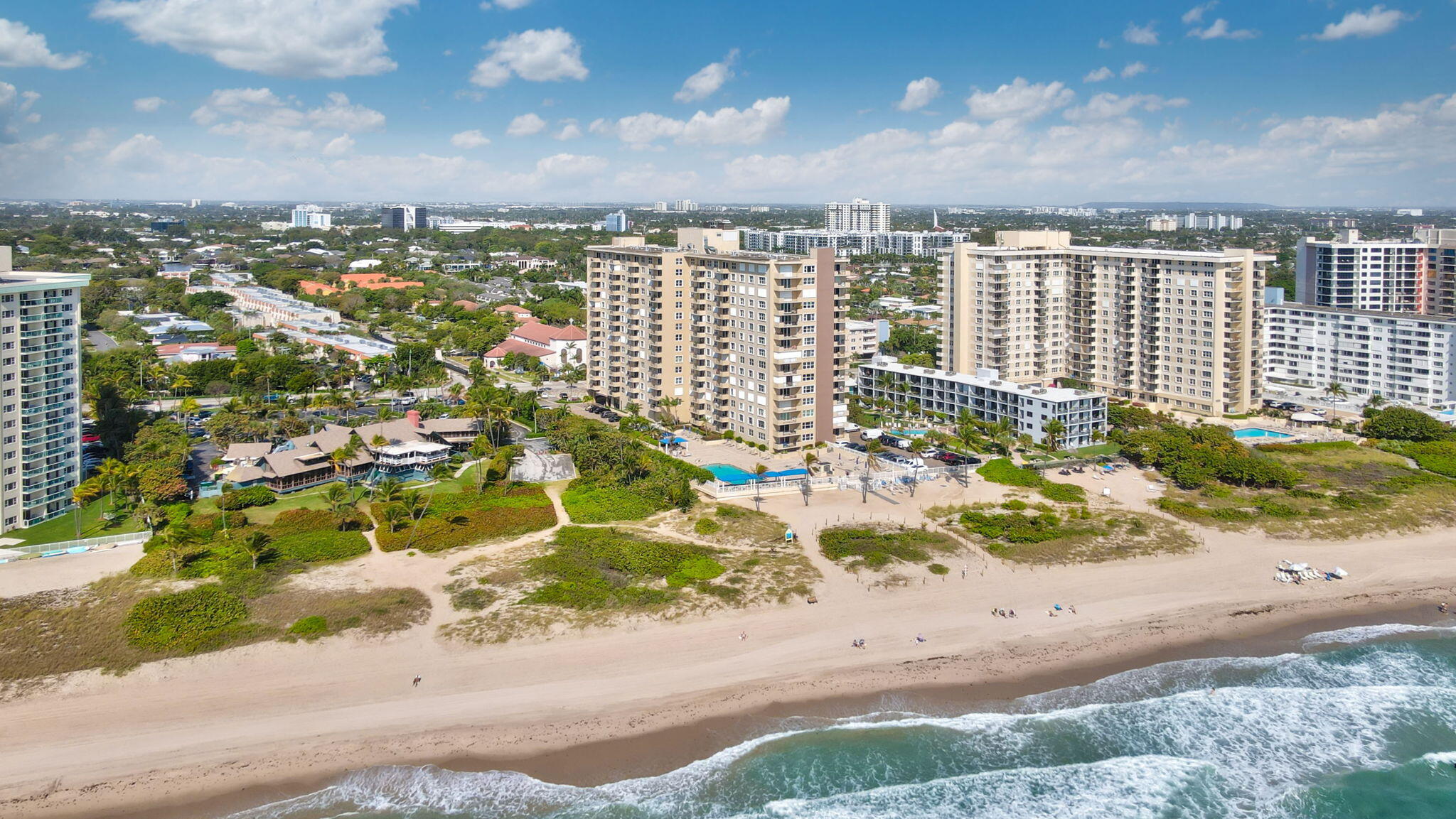 Foto de propiedad en 2000 S Ocean Boulevard 2L, Pompano Beach, FL 33062 Pompano Beach con MLS# 