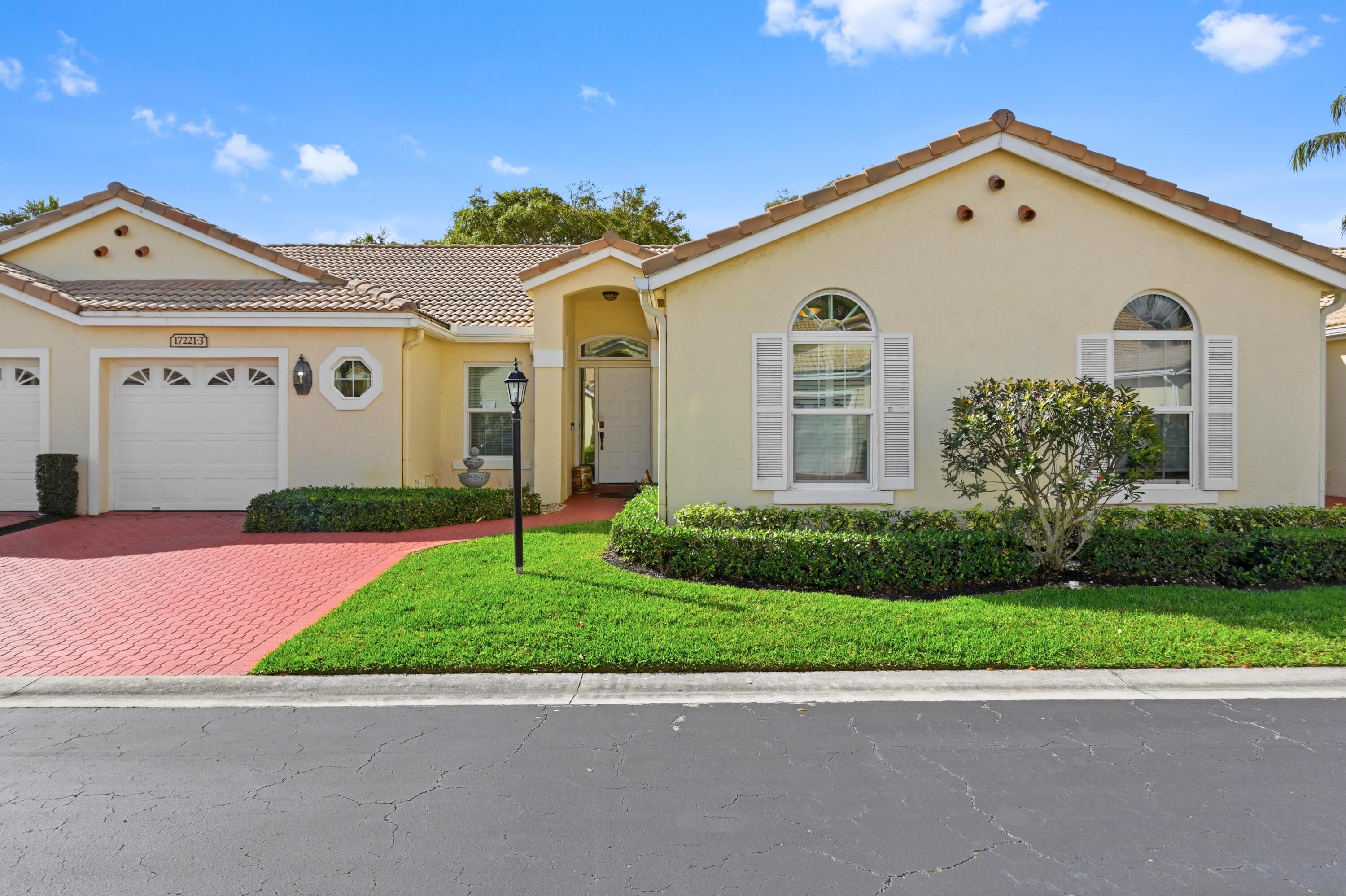 Foto de propiedad en 17221 Boca Club Boulevard 3, Boca Raton, FL 33487 Boca Raton con MLS# 