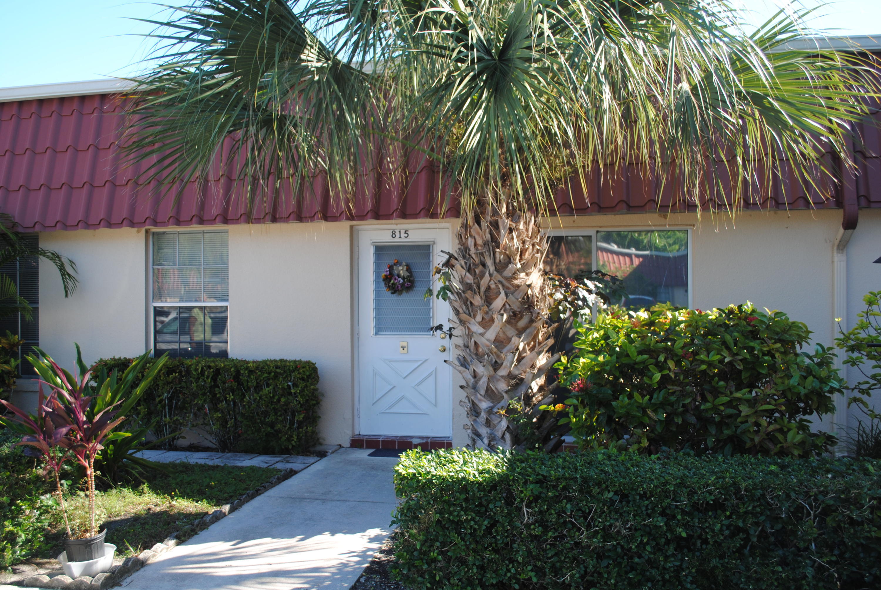 Foto de propiedad en 815 Salem Lane, Lake Worth, FL 33467 Lake Worth con MLS# 