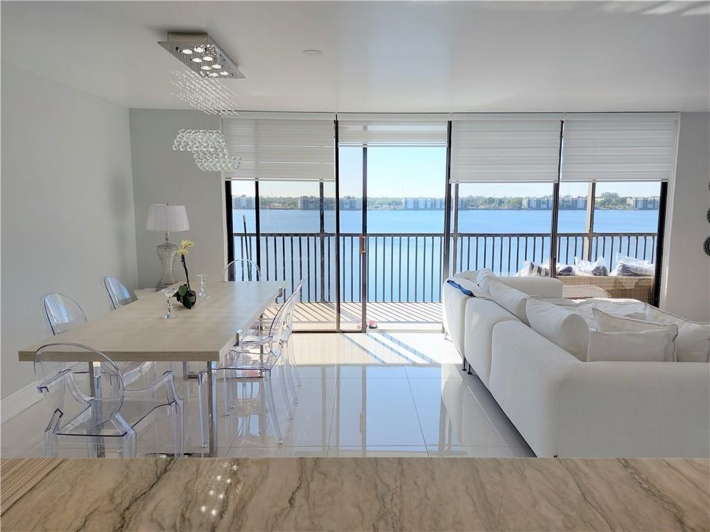 Foto de propiedad en 105 Lake Emerald Drive 502, Oakland Park, FL 33309 Oakland Park con MLS# 