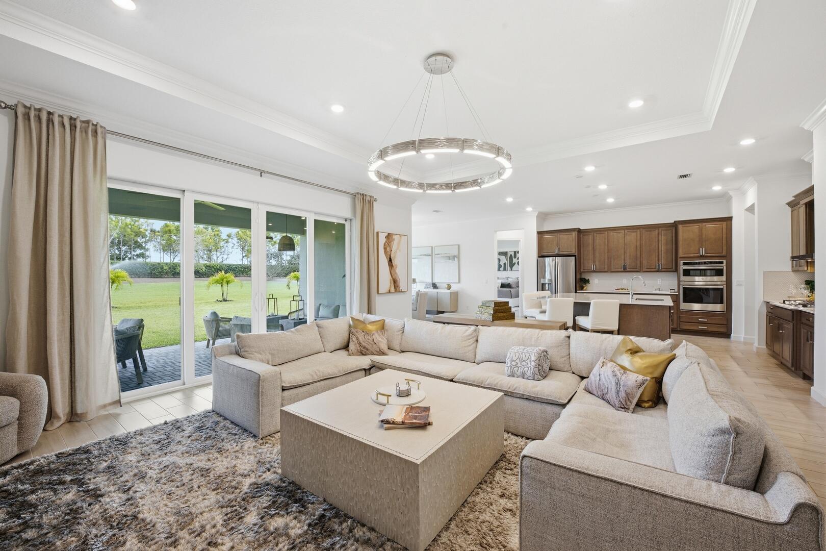 Foto de propiedad en 732 Hookline Circle, Loxahatchee, FL 33470 Loxahatchee con MLS# 