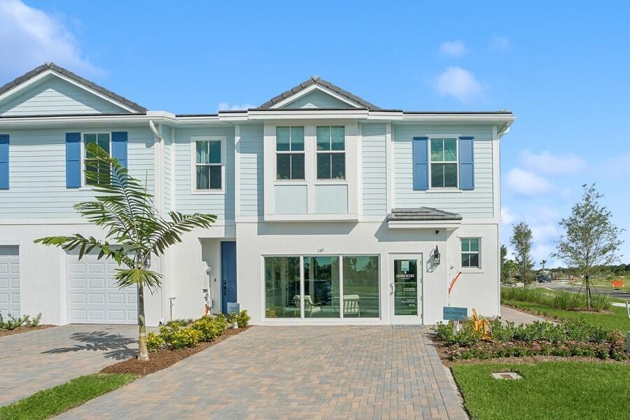 Foto de propiedad en 194 SE Birch Terrace 0316, Stuart, FL 34997 Stuart con MLS# 