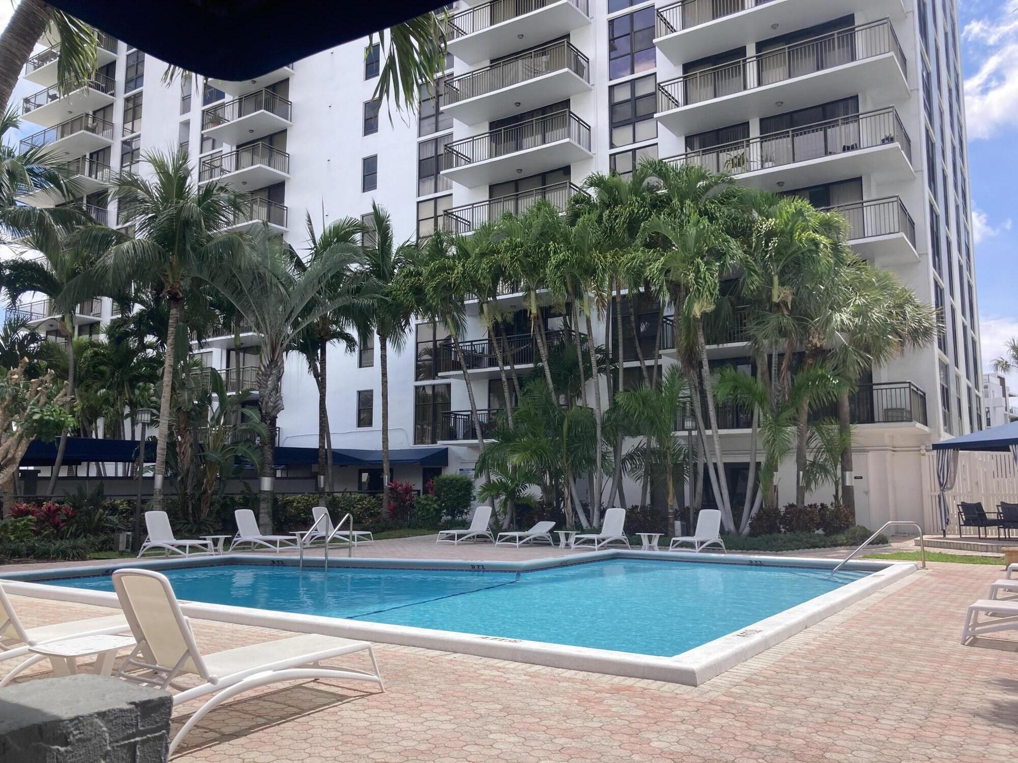 Foto de propiedad en 3031 N Ocean Boulevard 303, Fort Lauderdale, FL 33308 Fort Lauderdale con MLS# 