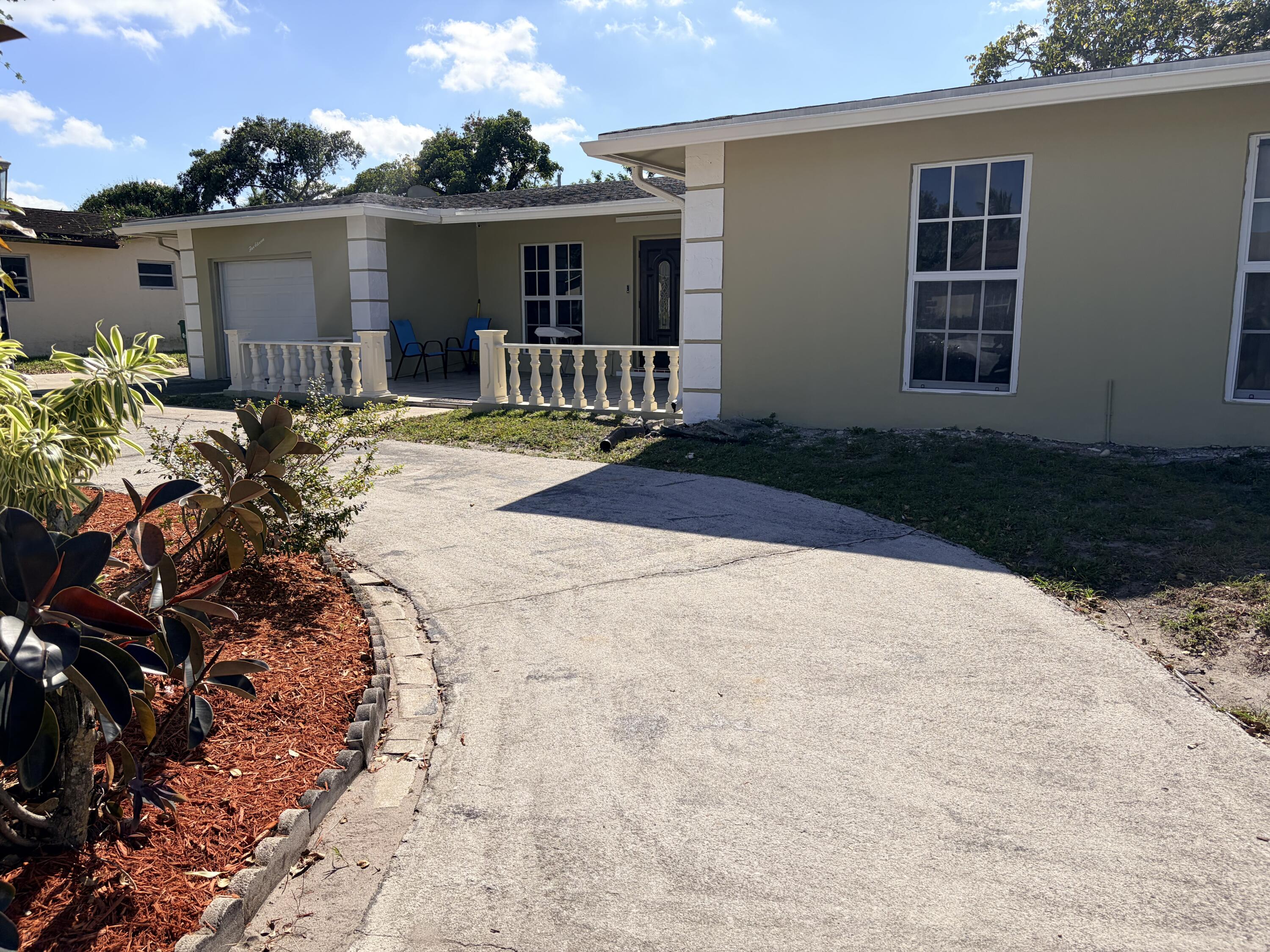 Foto de propiedad en 511 SW 63rd Terrace, Margate, FL 33068 Margate con MLS# 