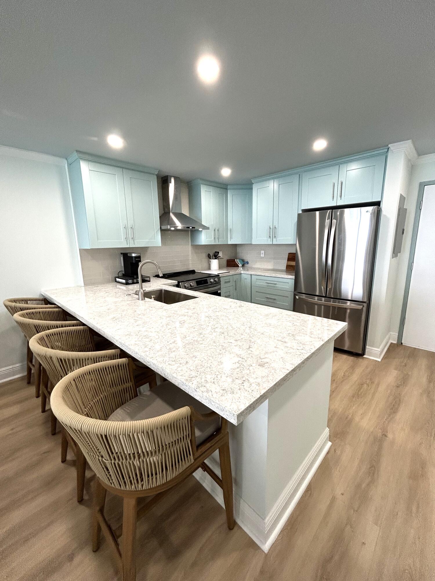 Foto de propiedad en 400 N Surf Road 1105, Hollywood, FL 33019 Hollywood con MLS# 