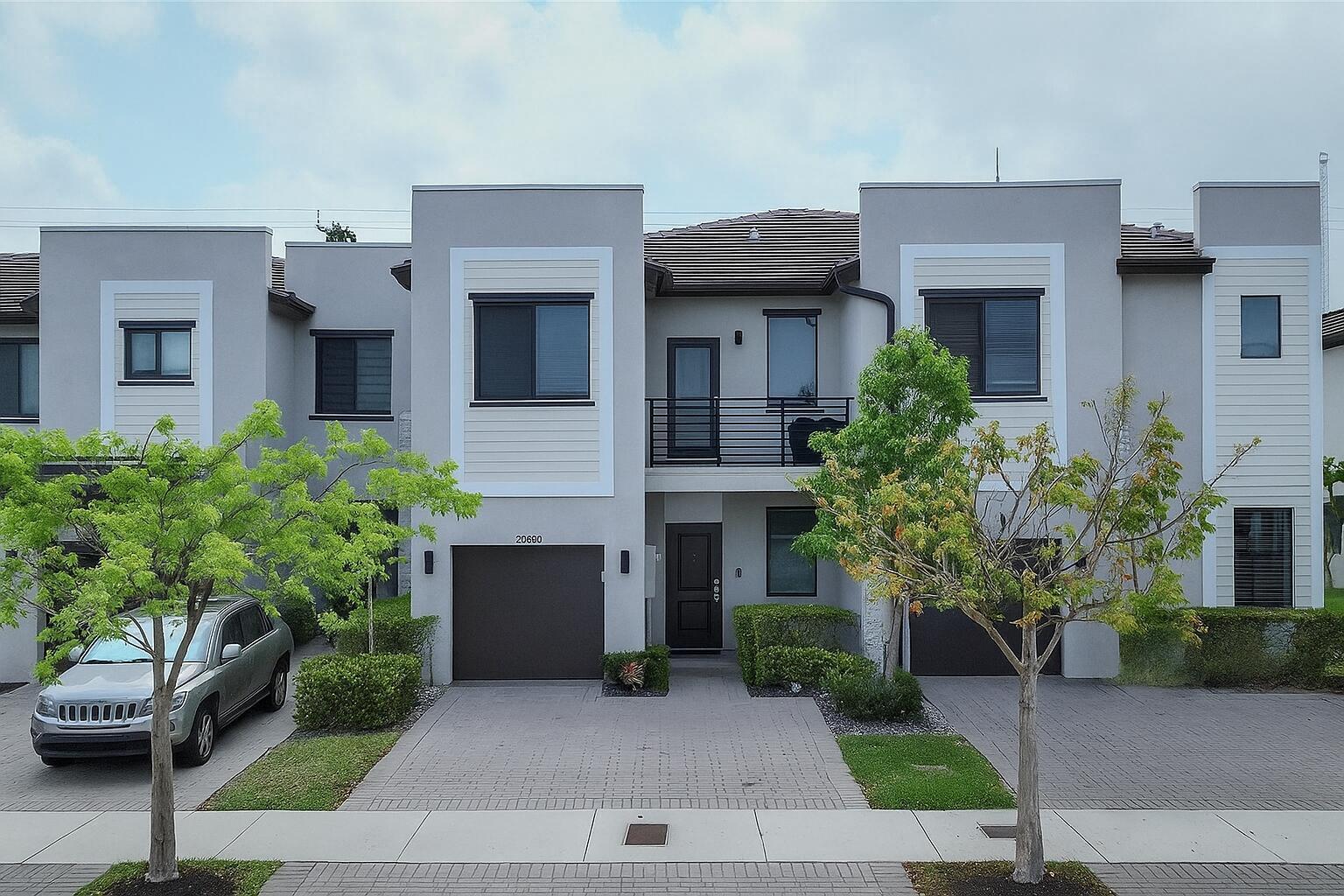En Renta 20600 NE 2nd Court, Miami, FL 33179, Miami, FL 33179