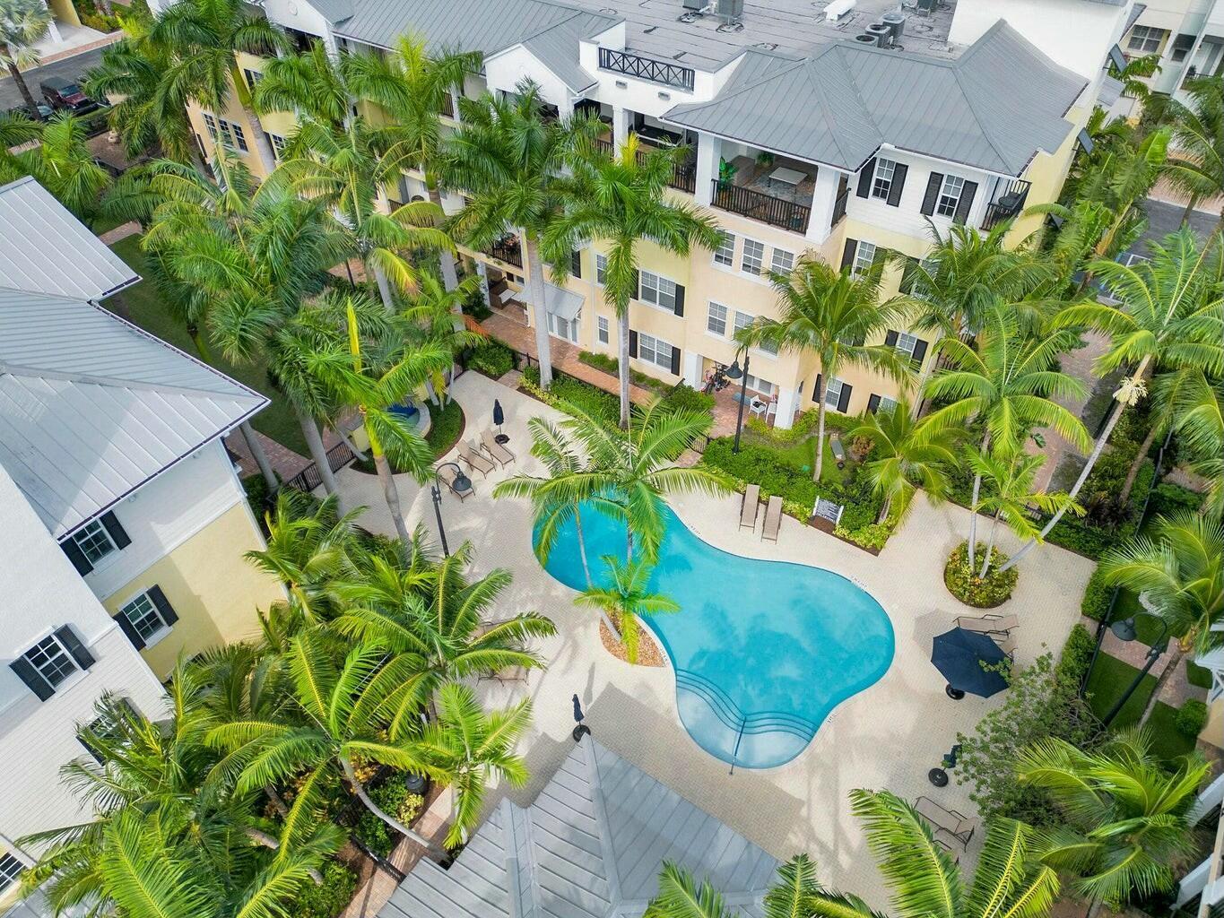 Foto de propiedad en 3120 E Latitude Circle 206, Delray Beach, FL 33483 Delray Beach con MLS# 