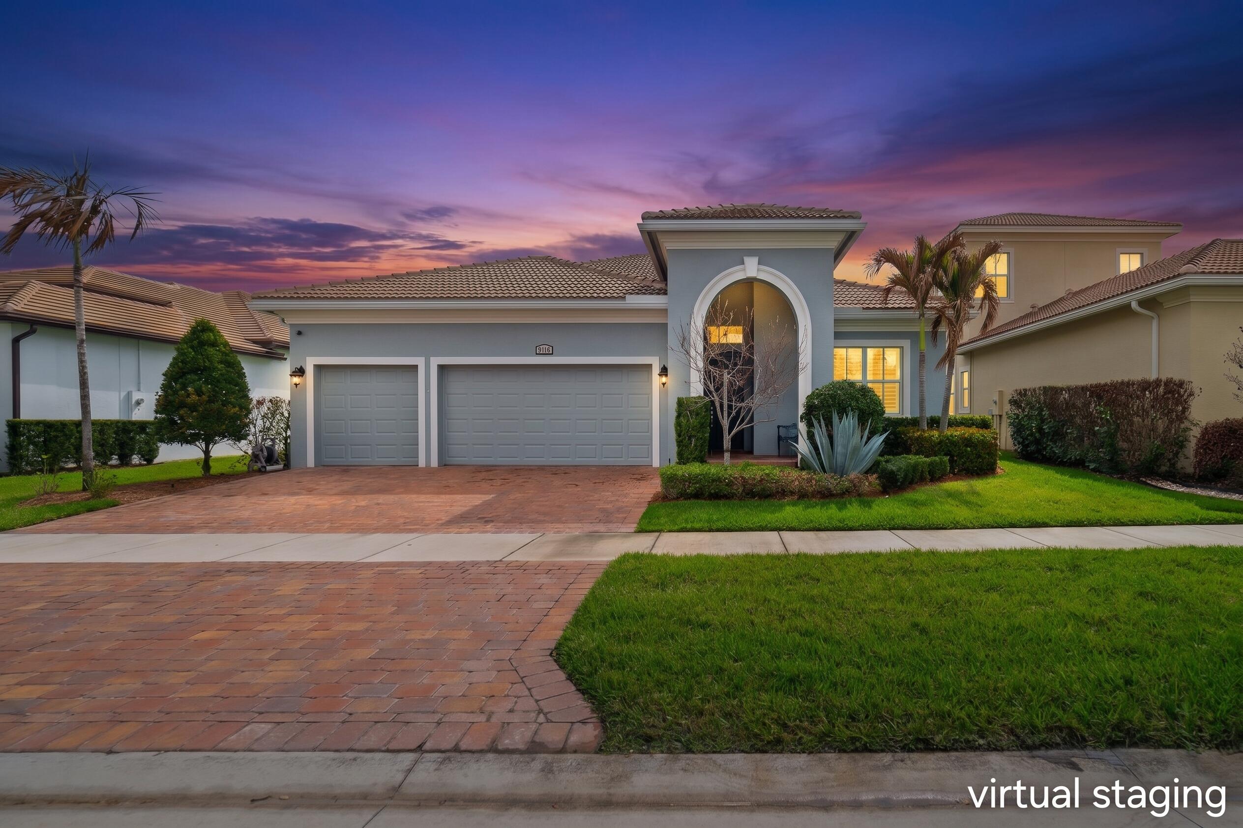Foto de propiedad en 9135 SW Pepoli Way, Port St. Lucie, FL 34987 Port St. Lucie con MLS# 