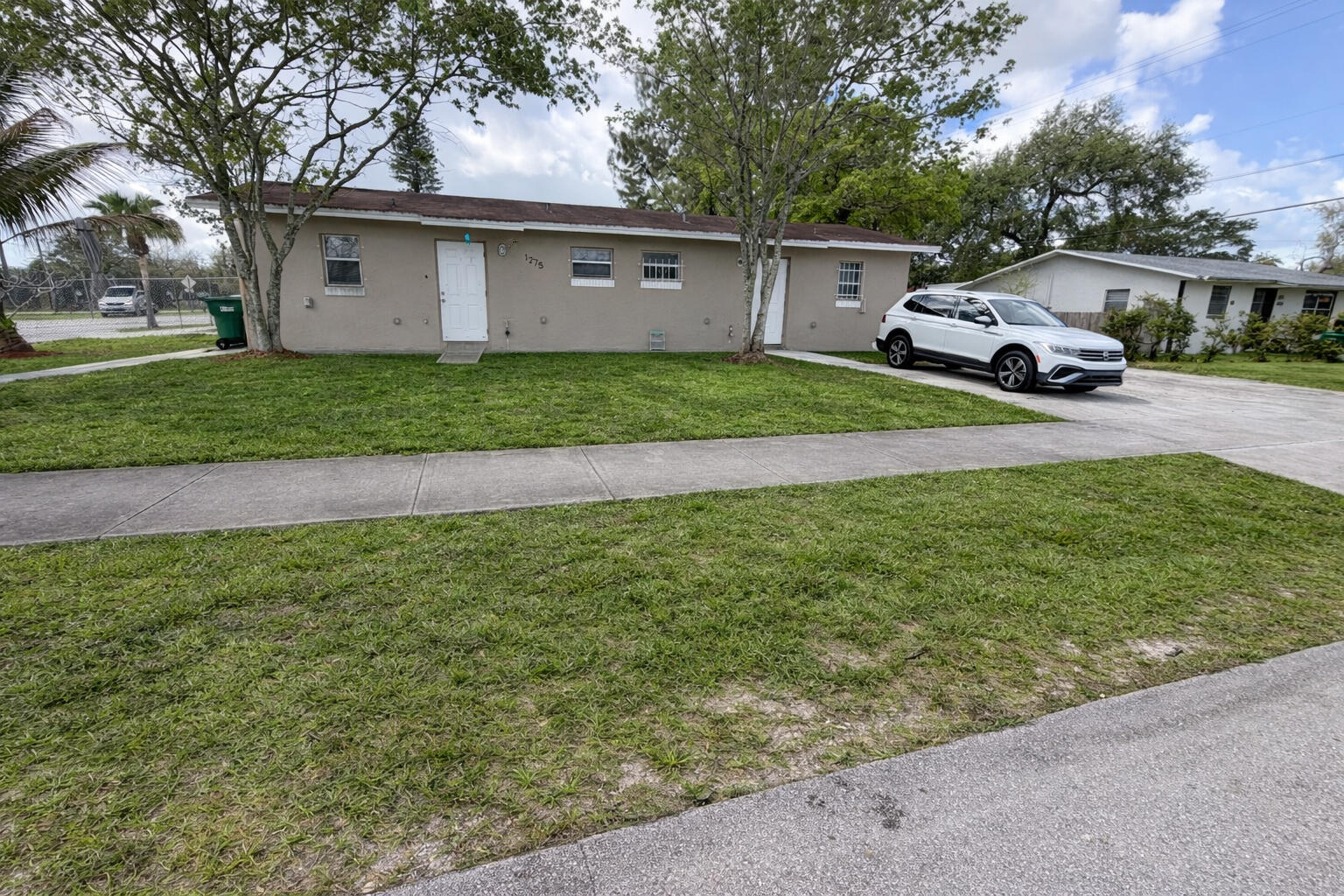En Venta 1275 NW 27th Avenue 1-2, Fort Lauderdale, FL 33311, Fort Lauderdale, FL 33311