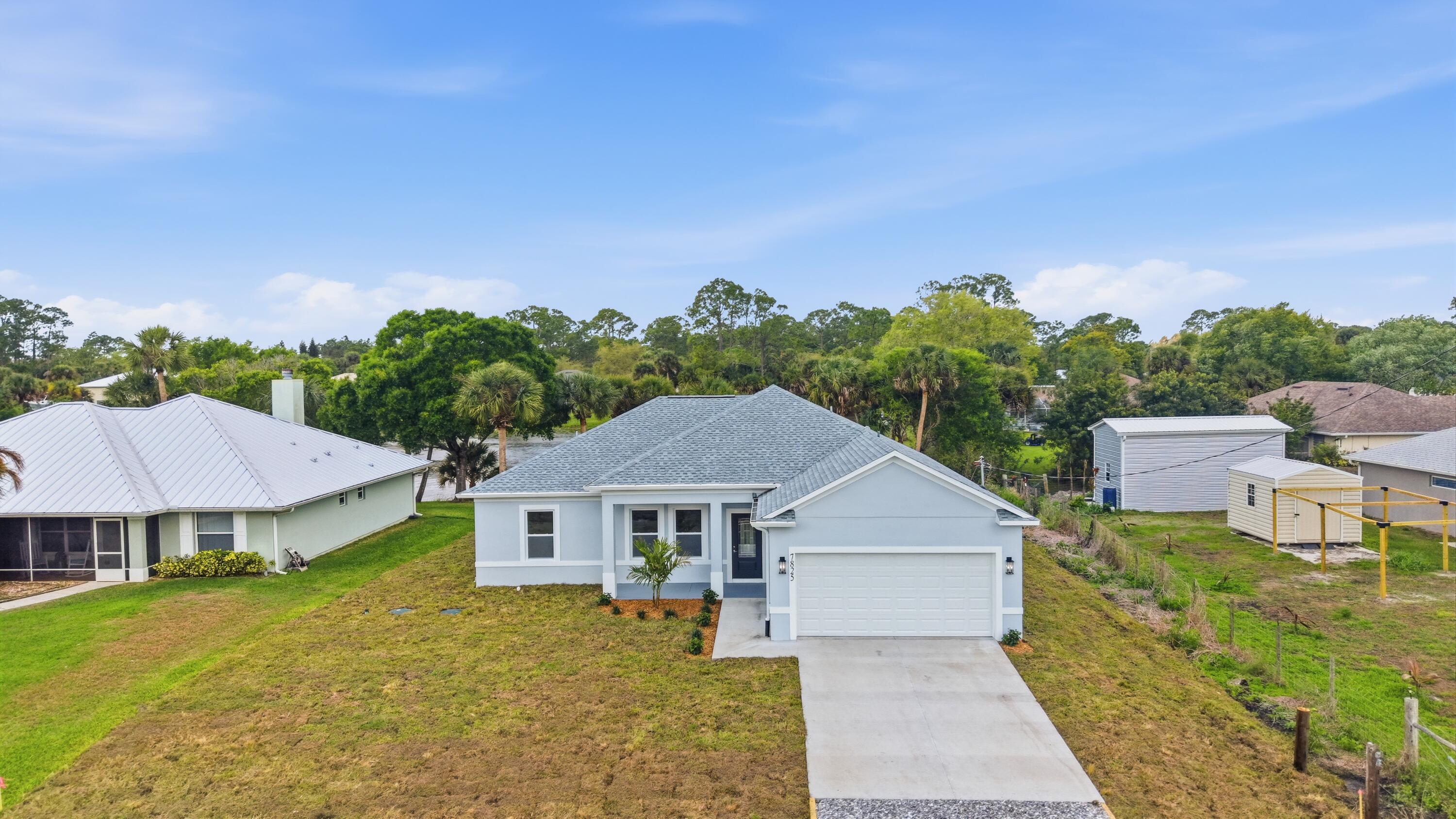 Foto de propiedad en 7825 92nd Court, Vero Beach, FL 32967 Vero Beach con MLS# 