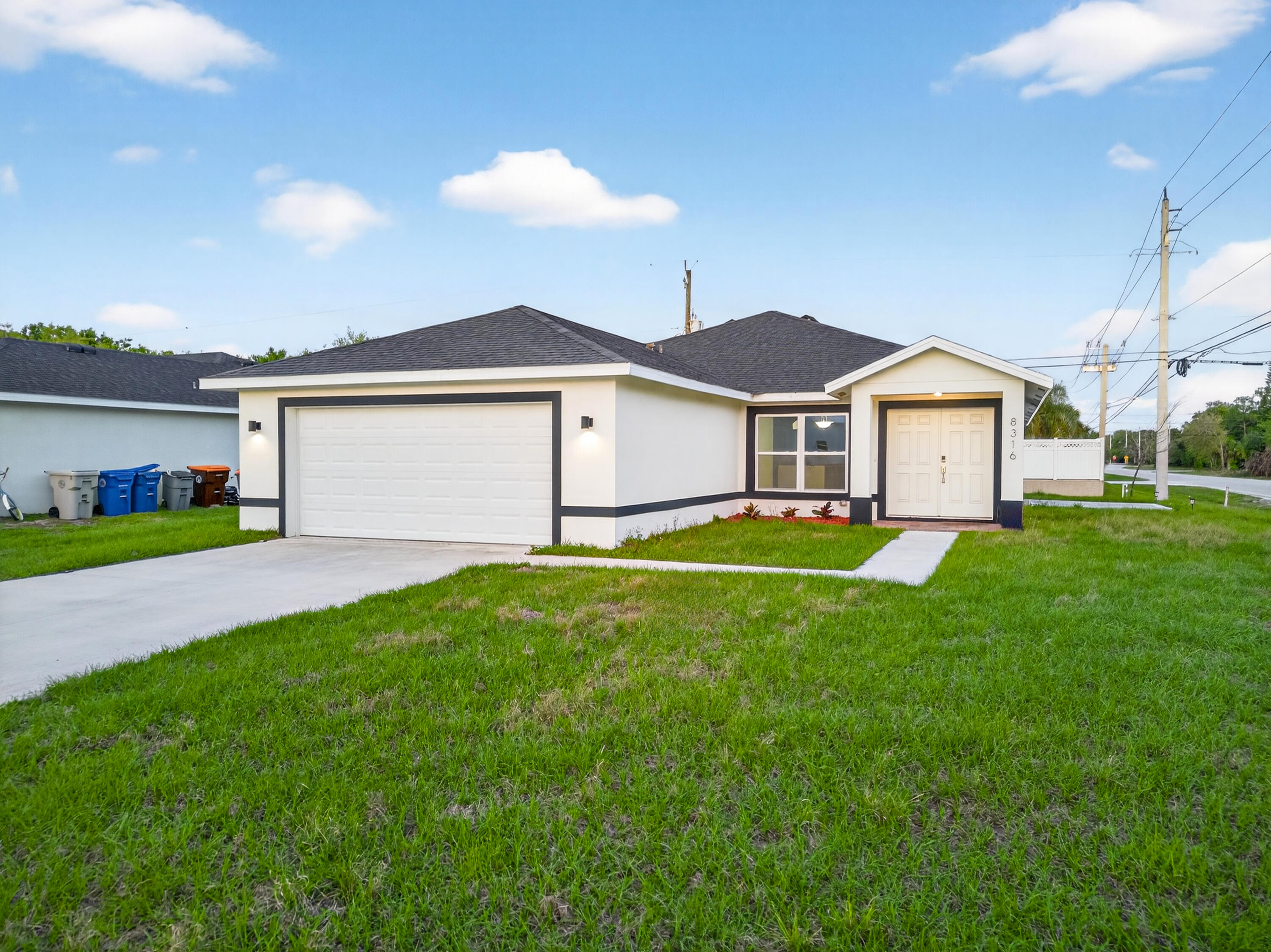 Foto de propiedad en 8316 103rd Avenue, Vero Beach, FL 32967 Vero Beach con MLS# 