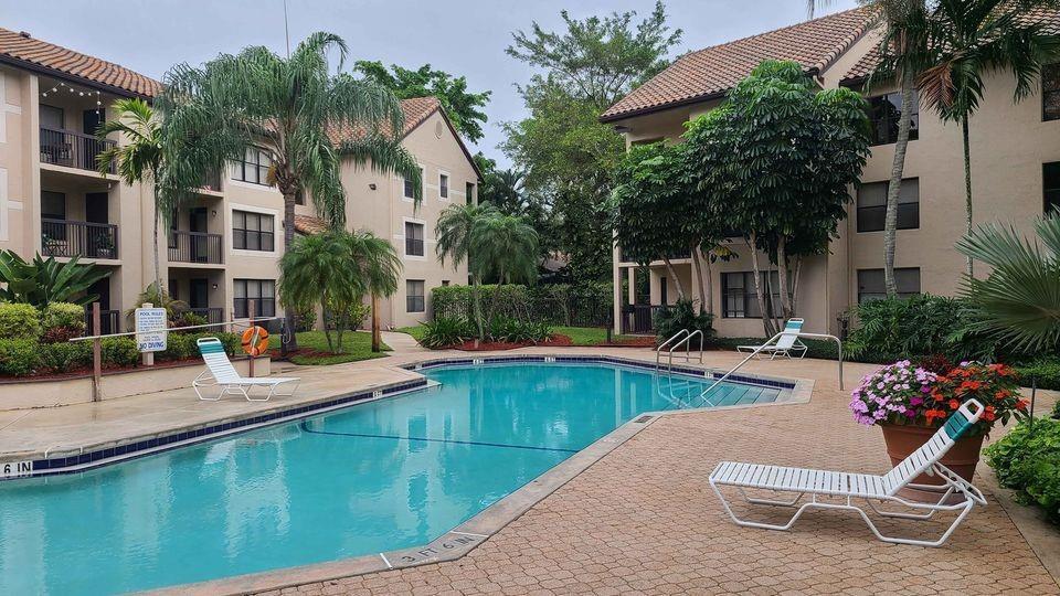 En Renta 4341 W Mcnab Road 29, Pompano Beach, FL 33069, Pompano Beach, FL 33069