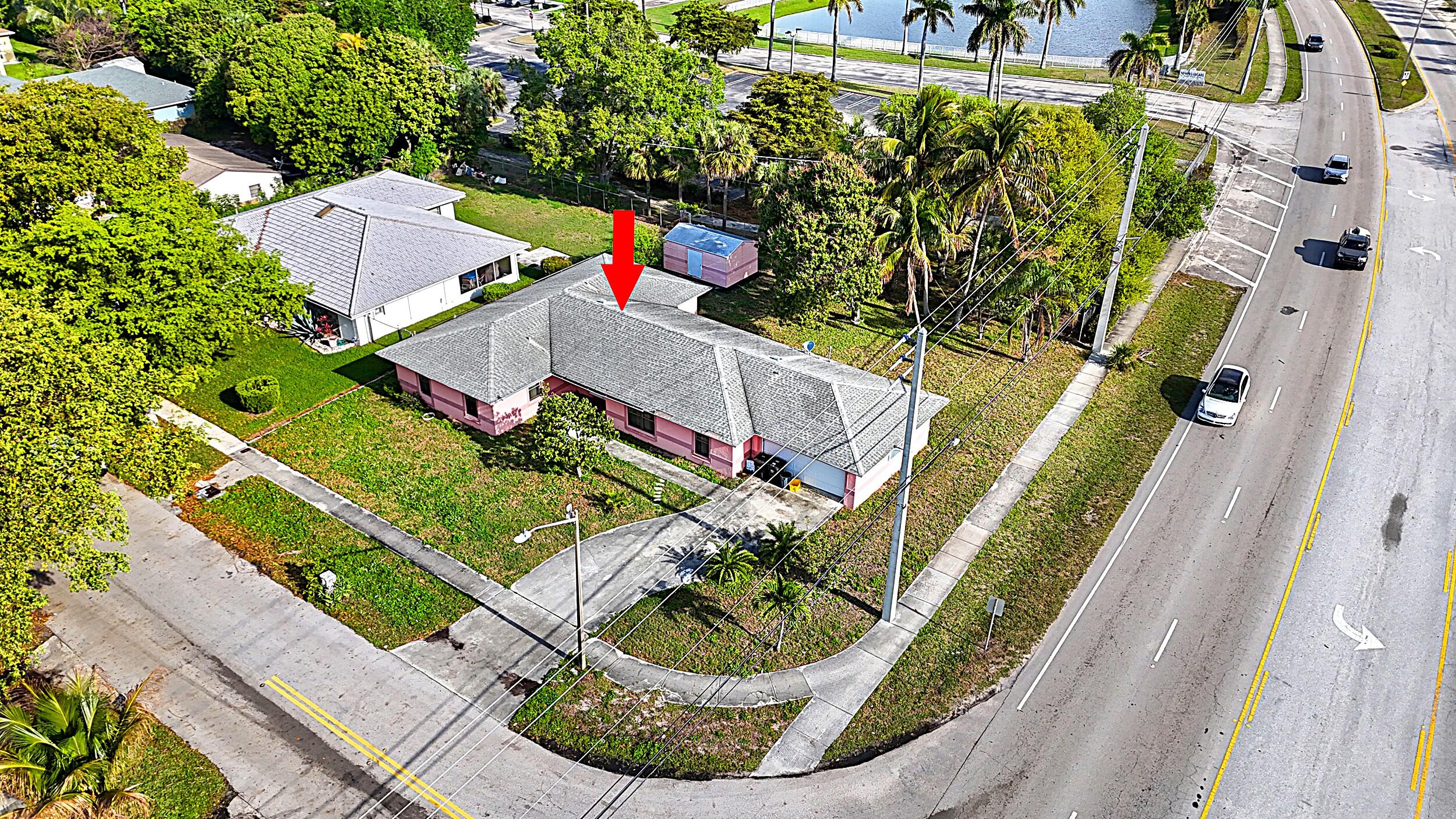 Foto de propiedad en 1301 N Mangonia Drive, West Palm Beach, FL 33401 West Palm Beach con MLS# 