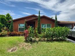 Foto de propiedad en 558 SE 27th Terrace 558, Boynton Beach, FL 33435 Boynton Beach con MLS# 