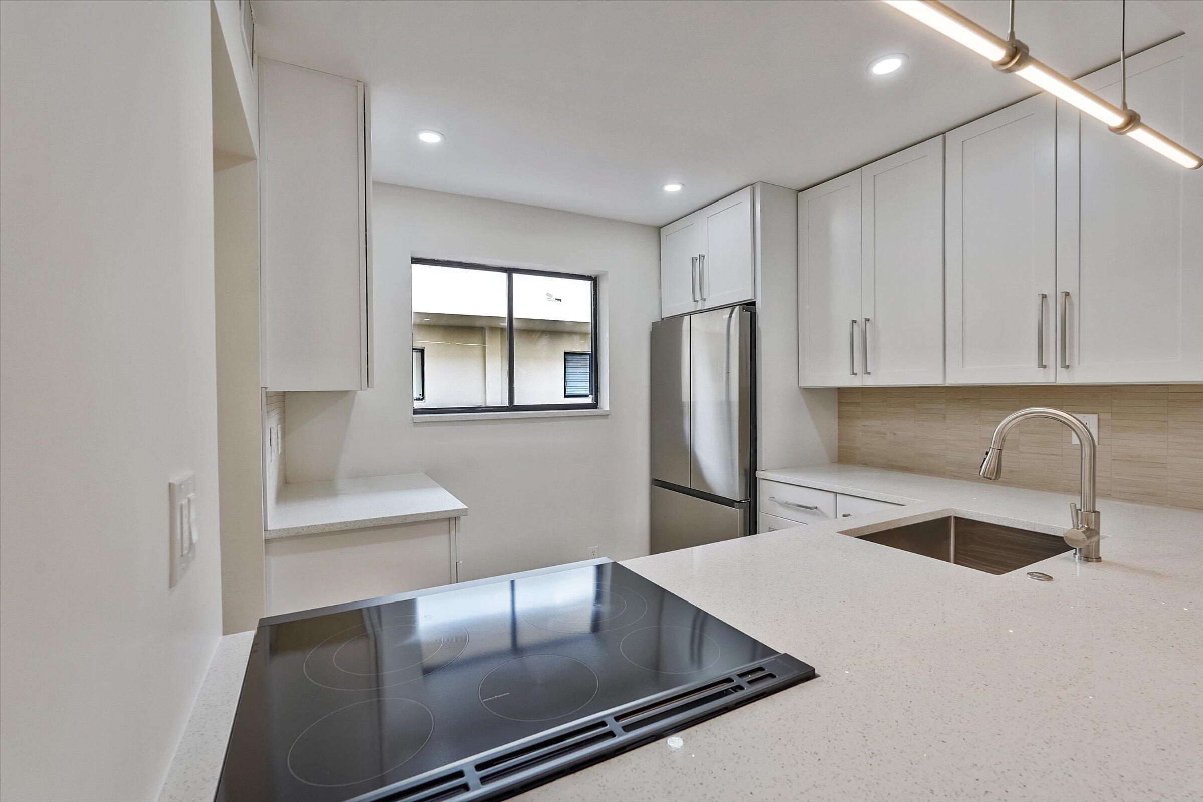 Foto de propiedad en 5220 Las Verdes Circle 321, Delray Beach, FL 33484 Delray Beach con MLS# 