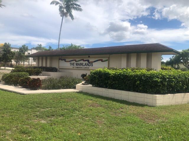 Foto de propiedad en 4504 NW 43rd Terrace, Tamarac, FL 33319 Tamarac con MLS# 