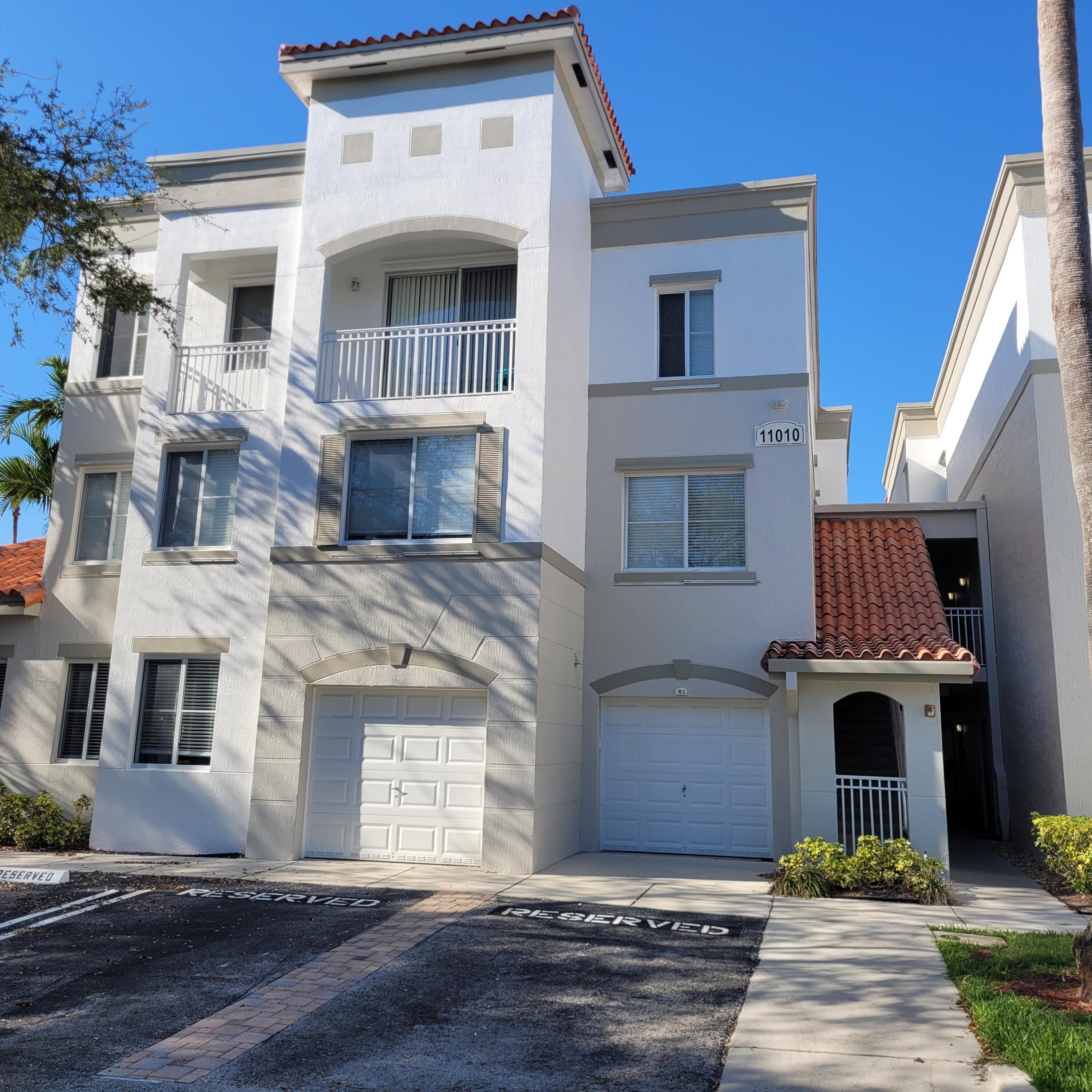 Foto de propiedad en 11010 Legacy Drive 301, Palm Beach Gardens, FL 33410 Palm Beach Gardens con MLS# 