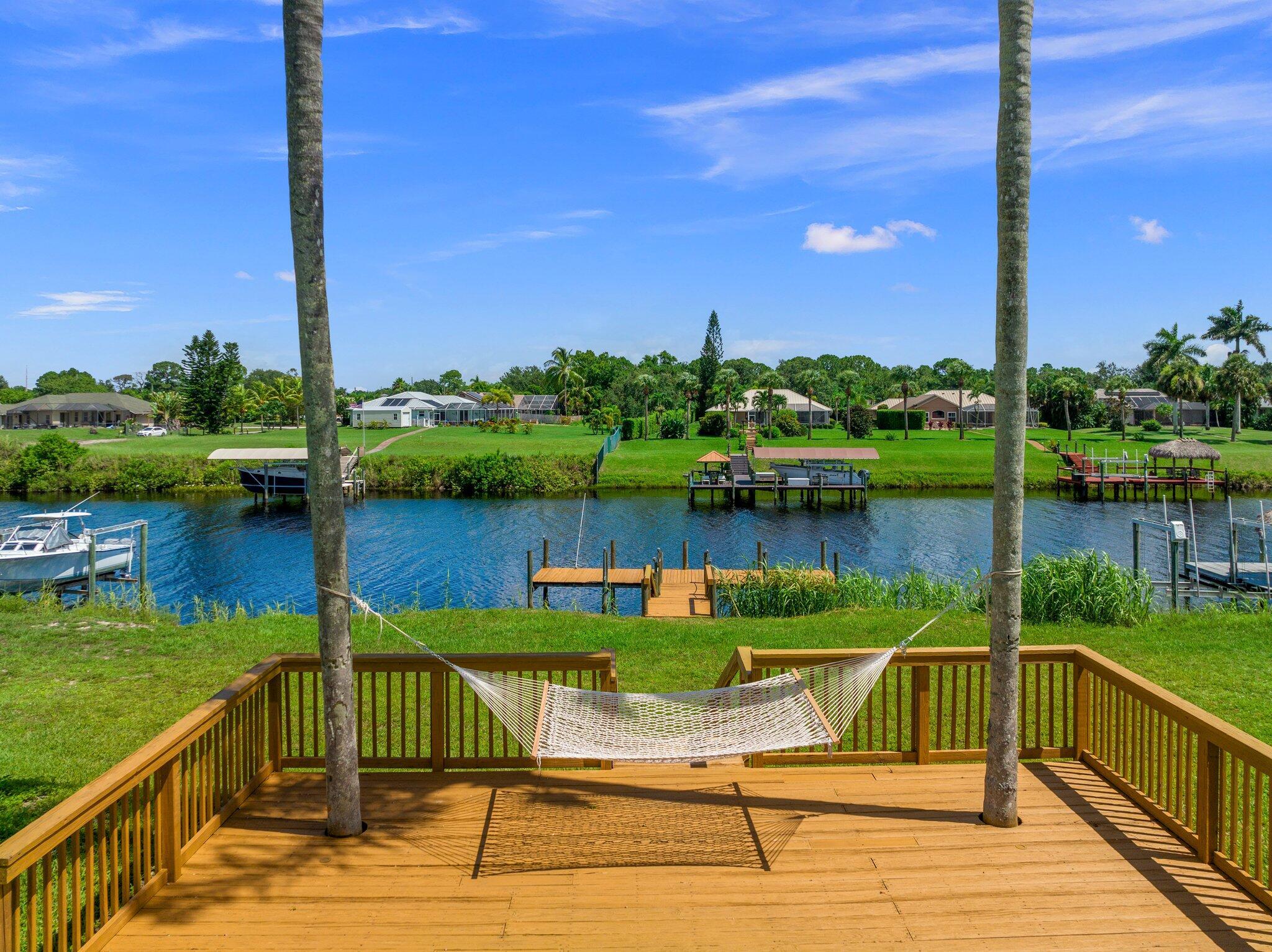 Foto de propiedad en 163 SE Osprey Ridge, Port St. Lucie, FL 34984 Port St. Lucie con MLS# 