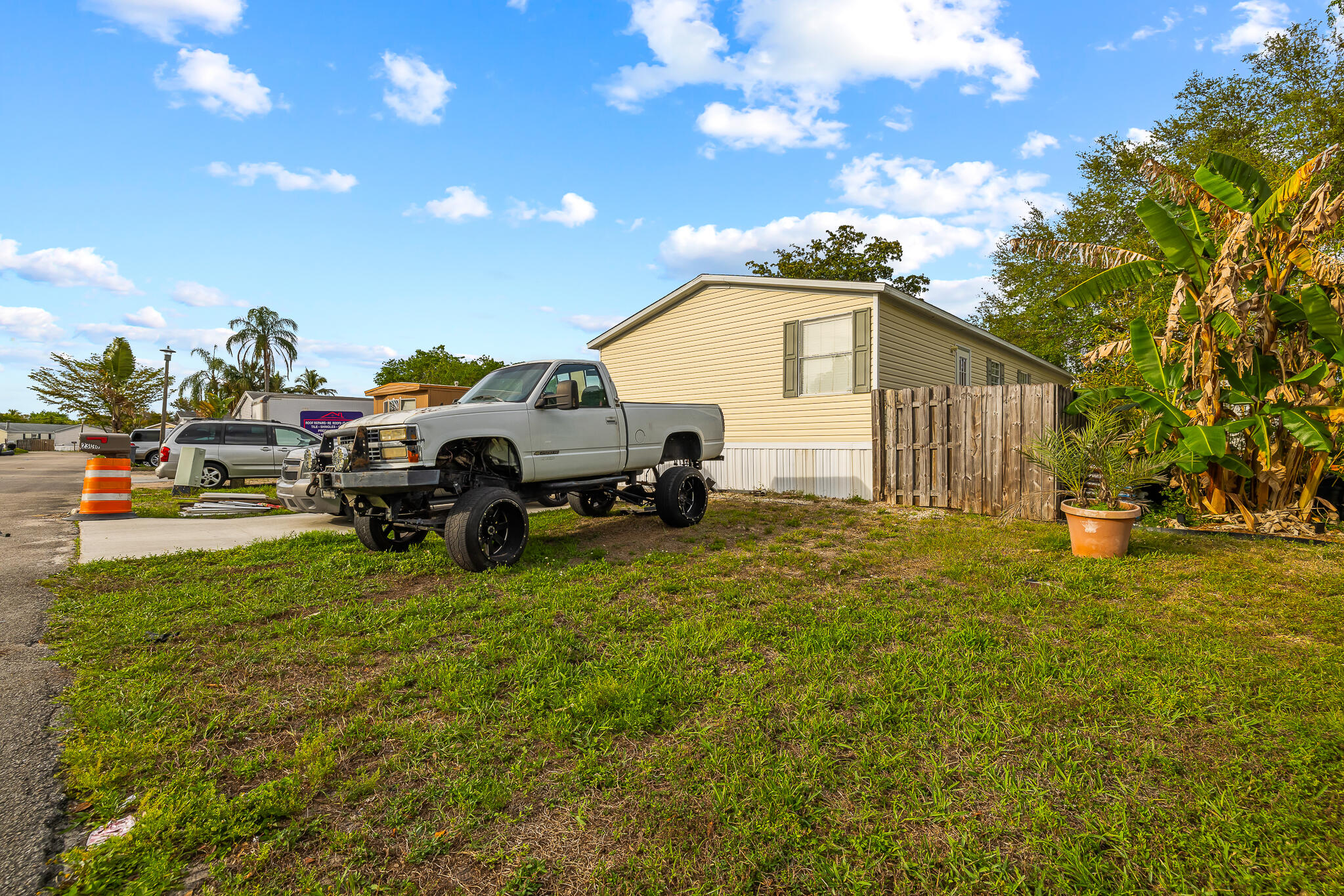 Foto de propiedad en 23018 Atlantic Circle, Boca Raton, FL 33428 Boca Raton con MLS# 