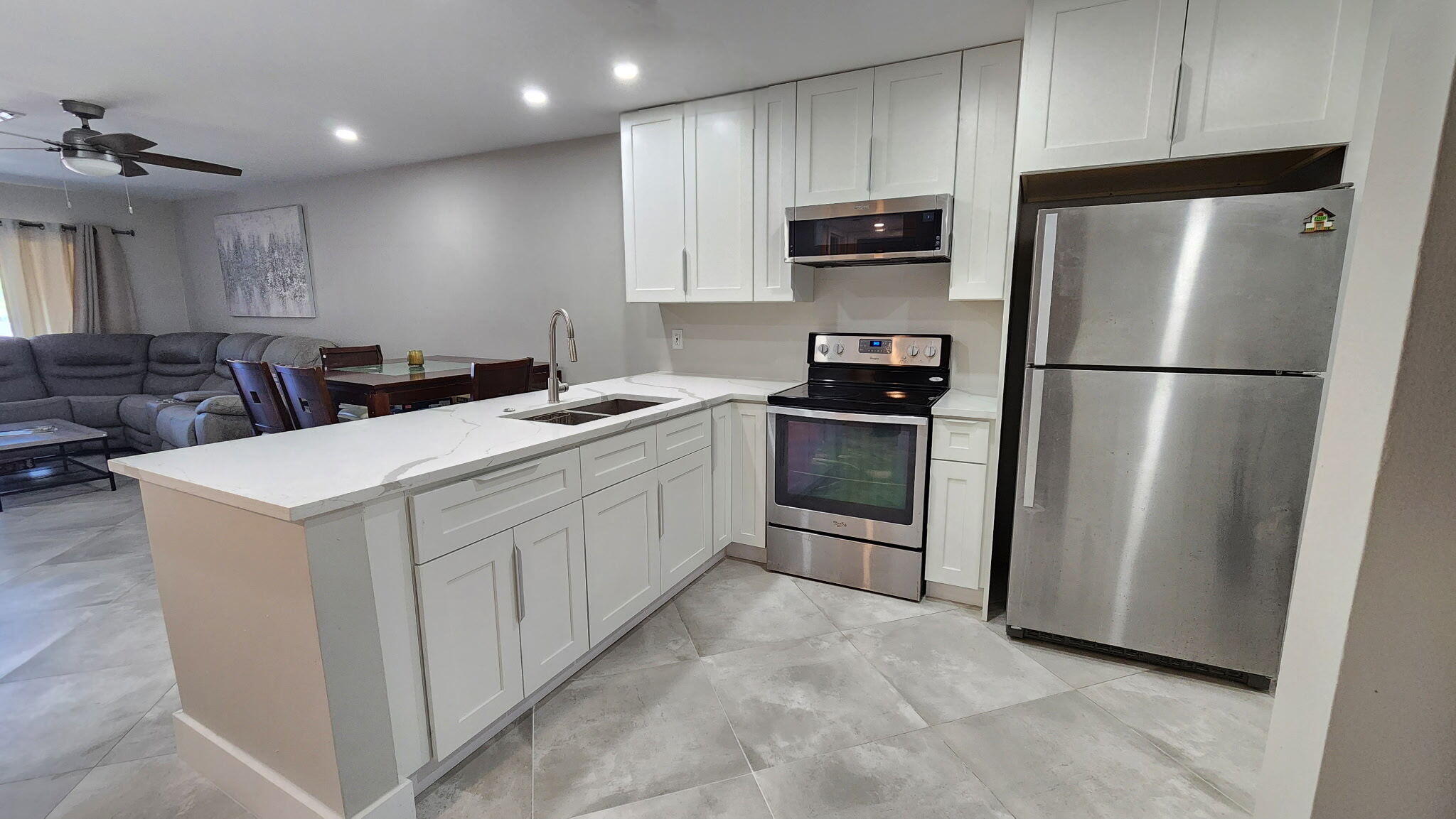 Foto de propiedad en 8605 W Sample Road 311, Coral Springs, FL 33065 Coral Springs con MLS# 