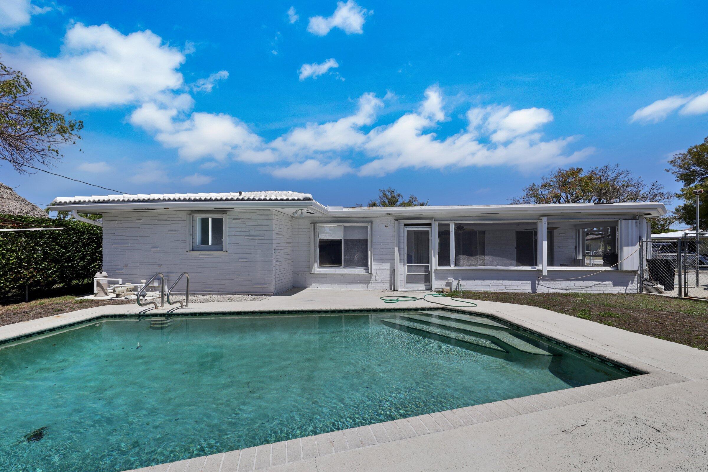 Foto de propiedad en 5921 NE 21st Circle Ne, Fort Lauderdale, FL 33308 Fort Lauderdale con MLS# 